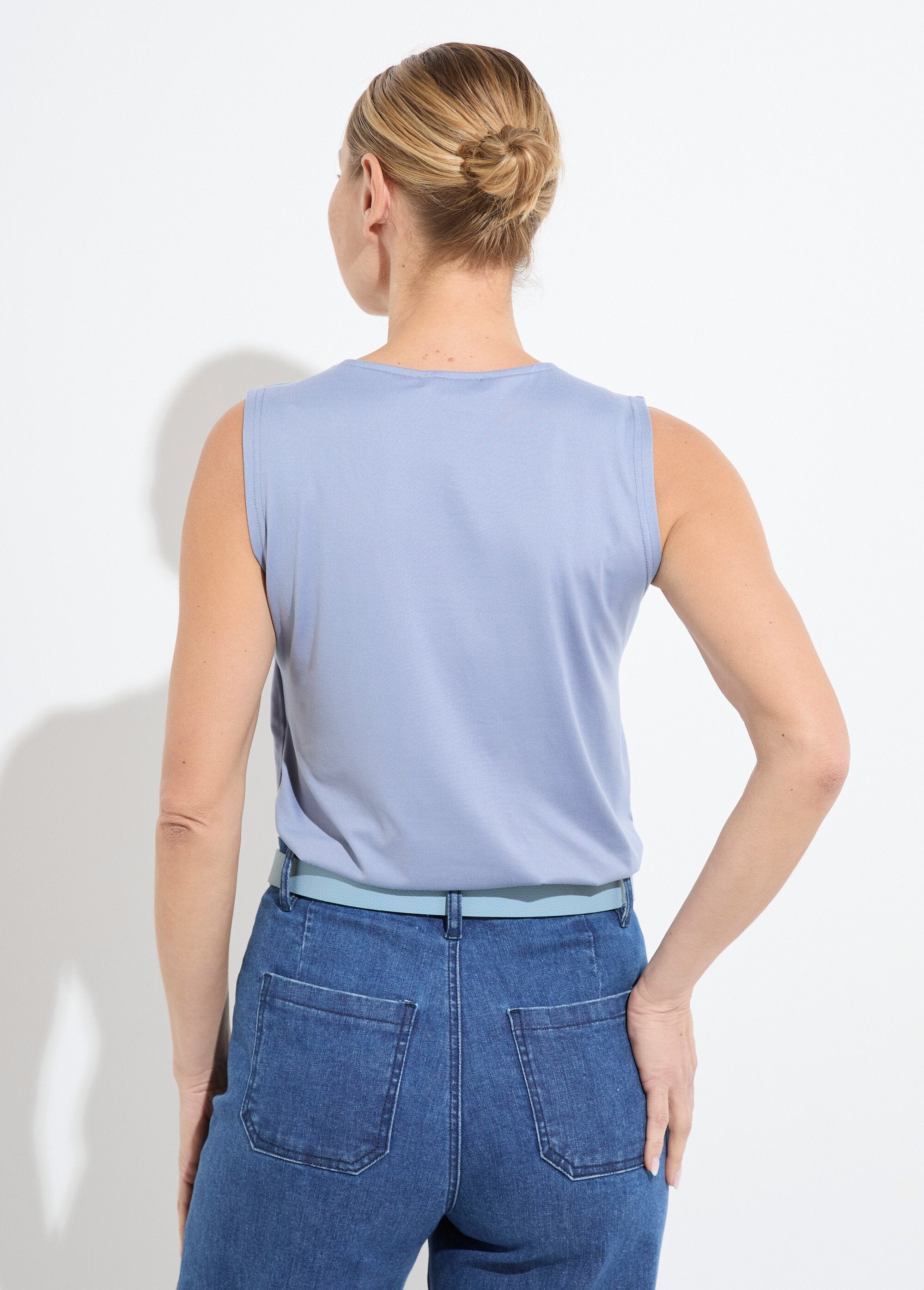 Canotta_con_scollo_a_ballerina_e_spalline_larghe_Indigo_DO1_slim
