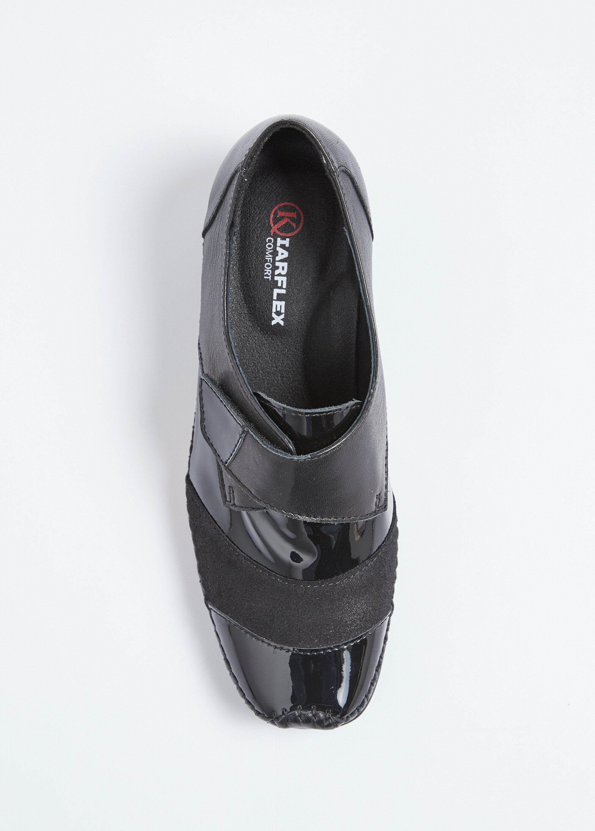 Derby_con_zeppa_gratta_e_vinci_Noir_OV1_slim