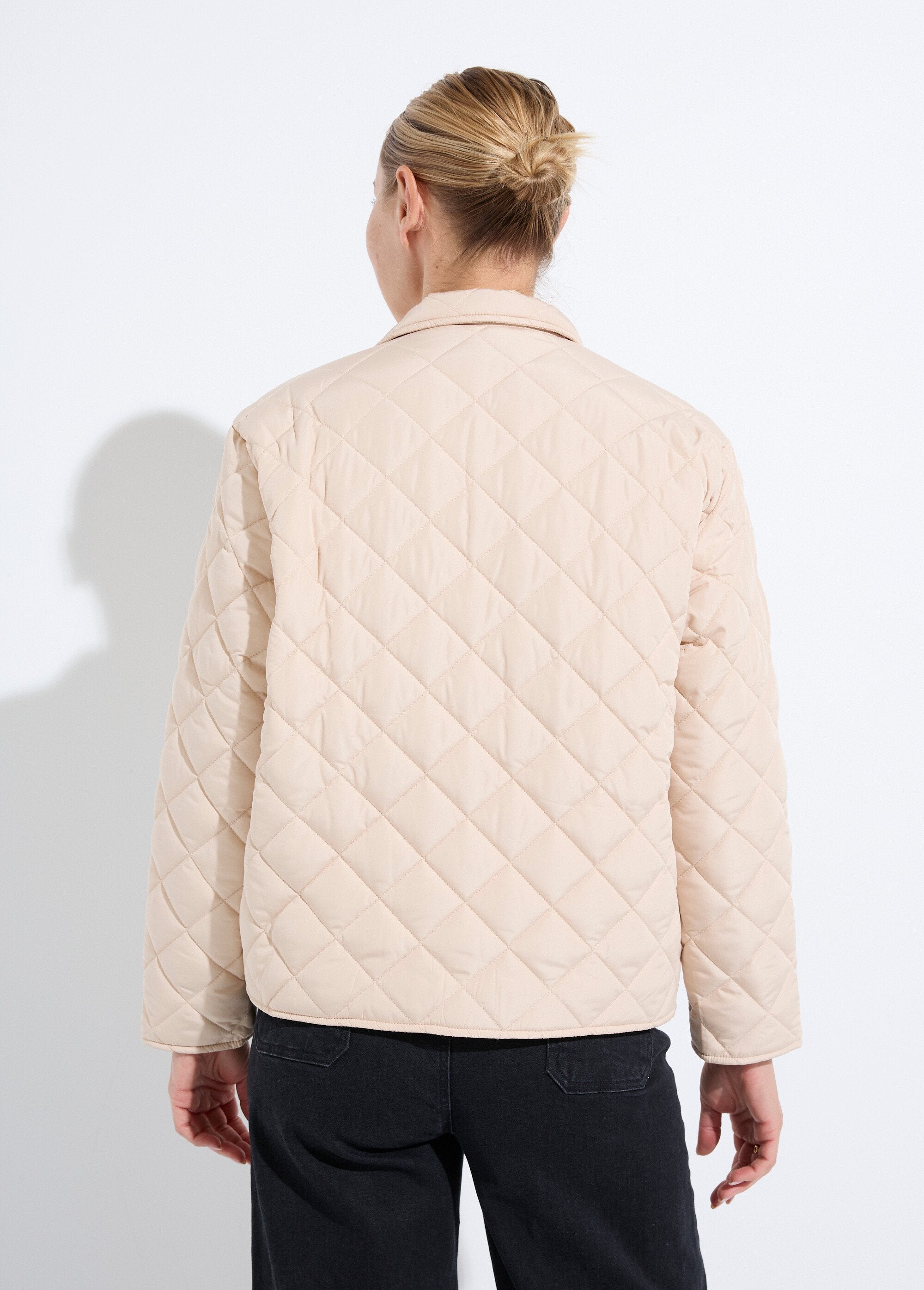 Piumino_leggero_imbottito_con_bottoni_a_pressione_Sable_DO1_slim