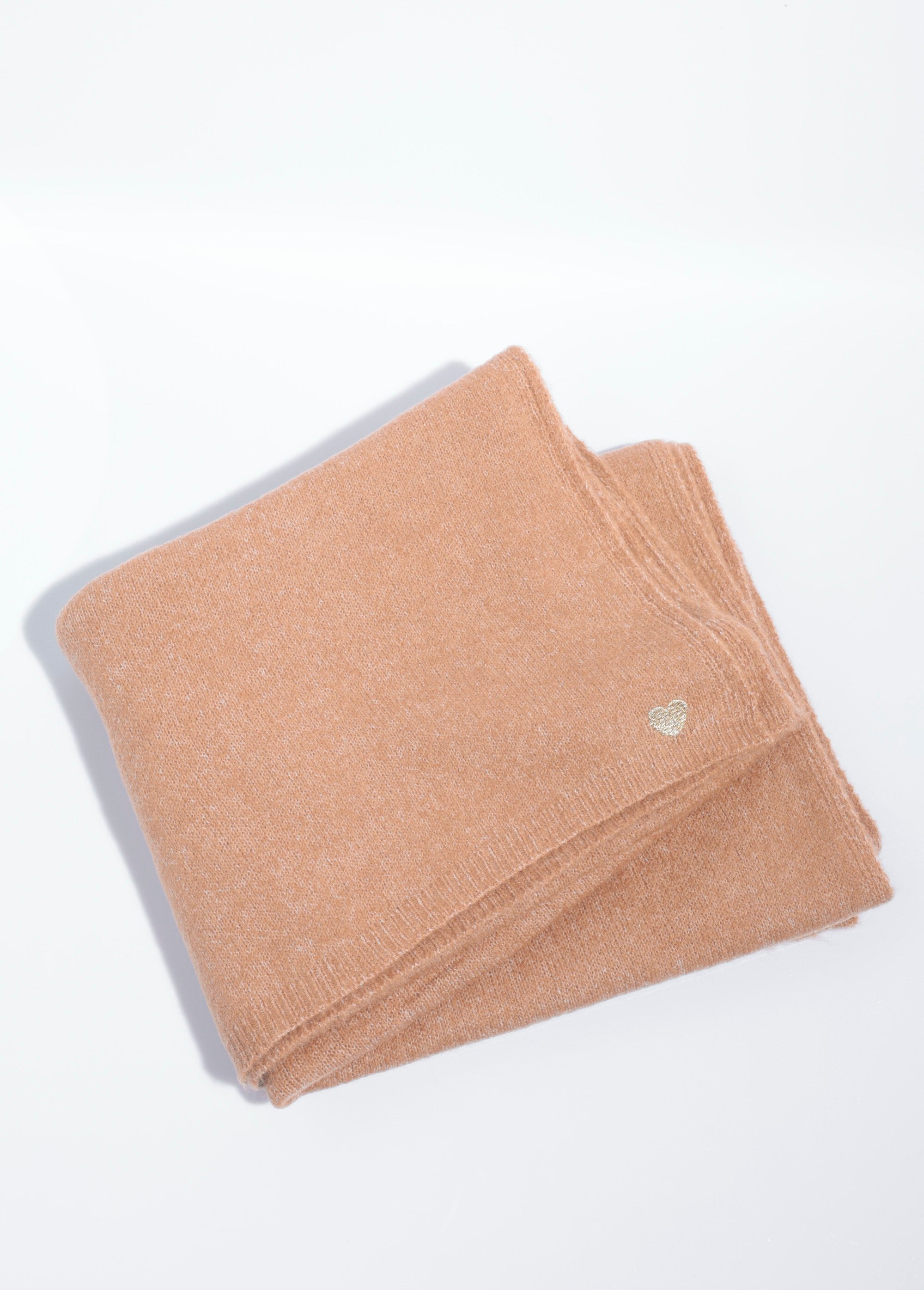 Calda_sciarpa_di_lana_a_coste_sottili_Camel_AP1_slim