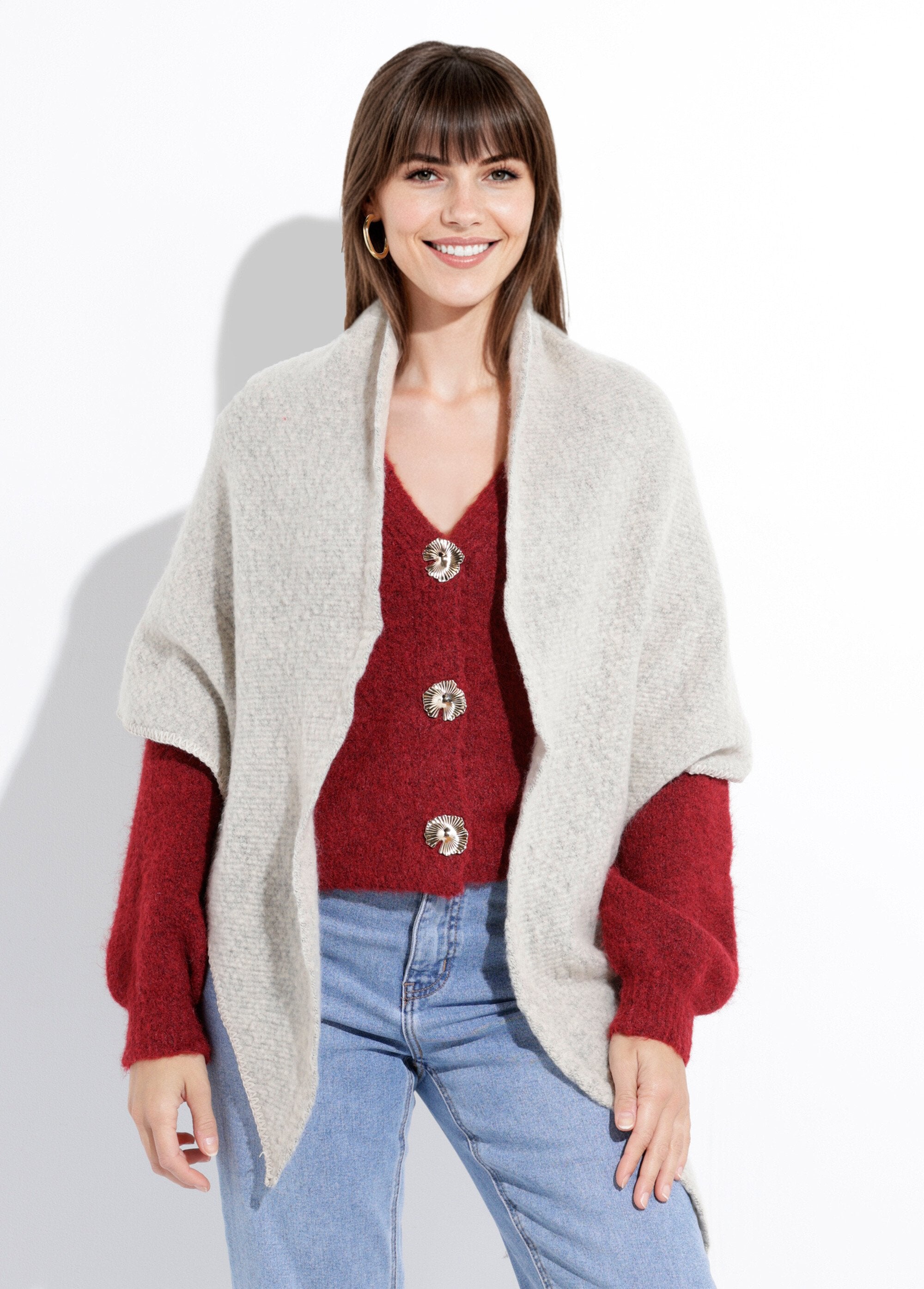 Morbida_e_calda_sciarpa_a_triangolo_lavorata_a_maglia_Beige_chine_FA1_slim