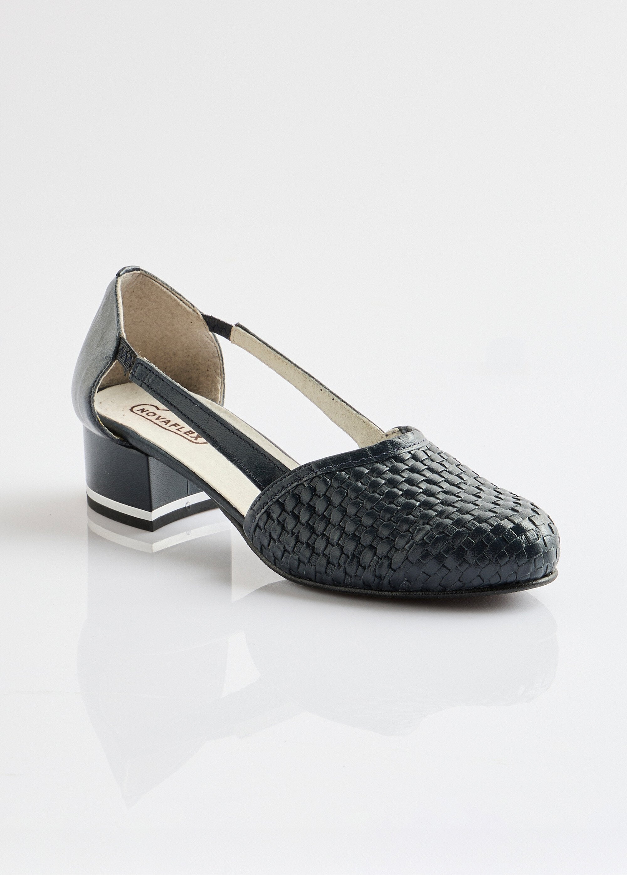 Décolleté_in_pelle_Marino_FA1_slim