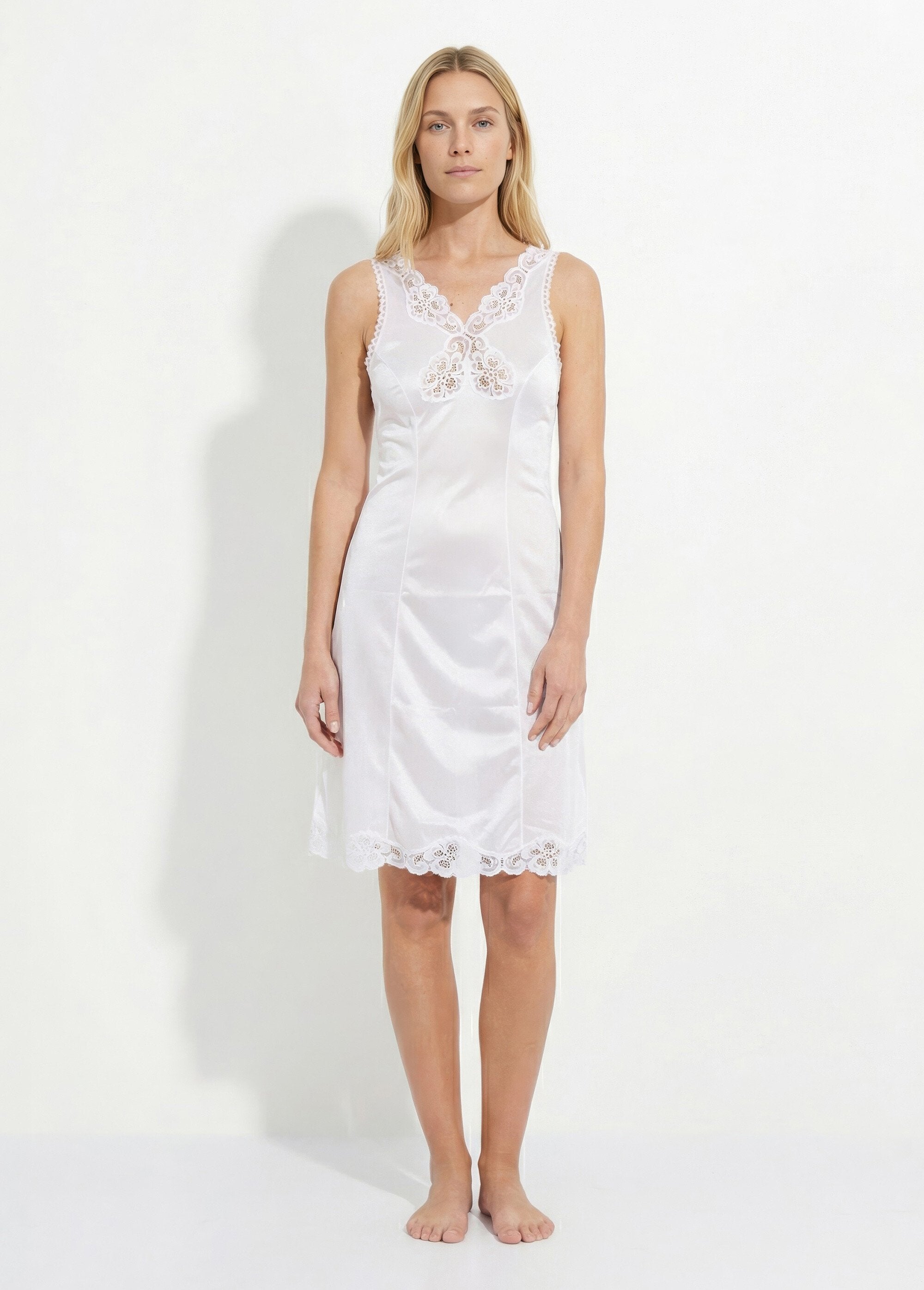 100_cm_di_base_per_abito_in_maglia_di_raso_Madreperla_FA1_slim