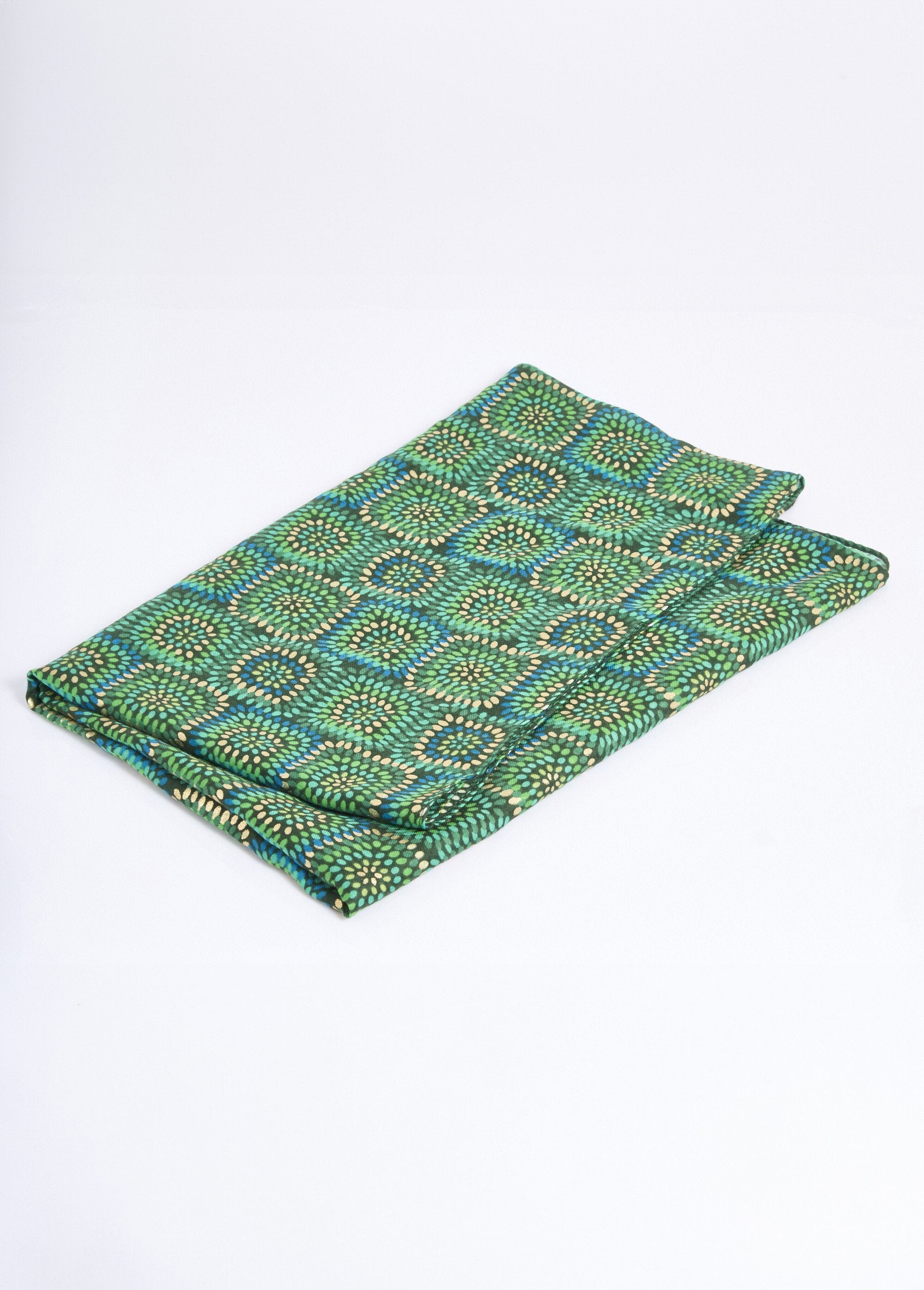 Foulard_motif_carrés_ethniques_Vert_DE1_slim