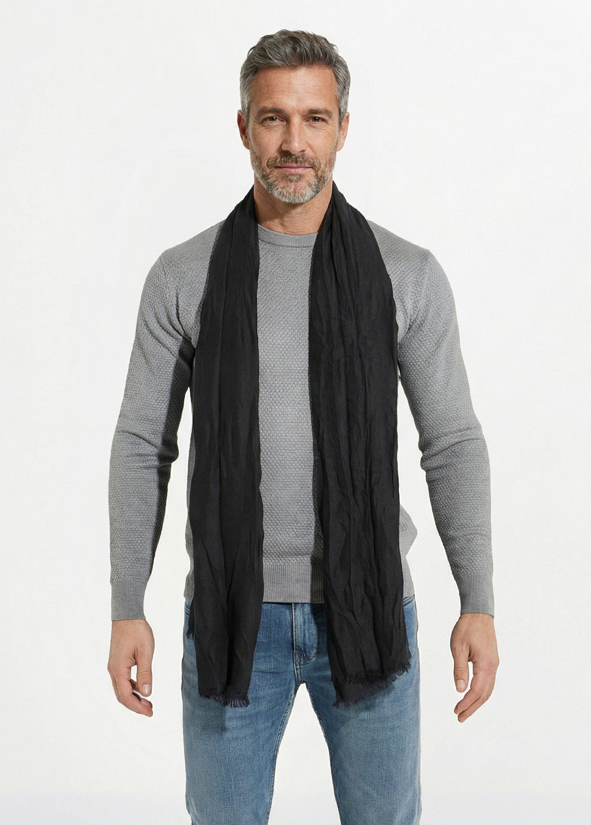 Foulard_type_chèche_avec_petites_franges_Noir_FA1_slim
