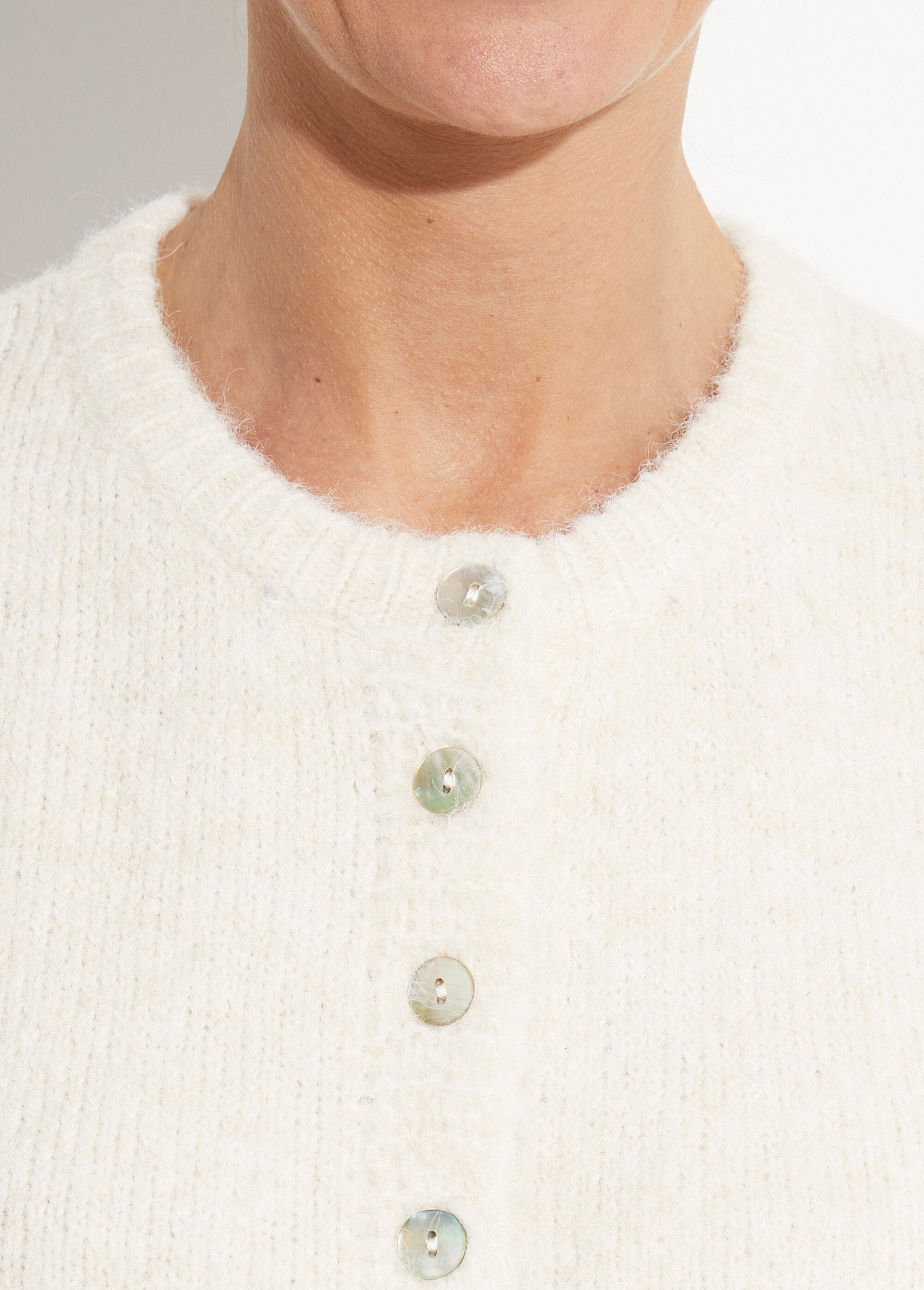 Cardigan_in_lana_a_maniche_corte_Ecru_DE1_slim