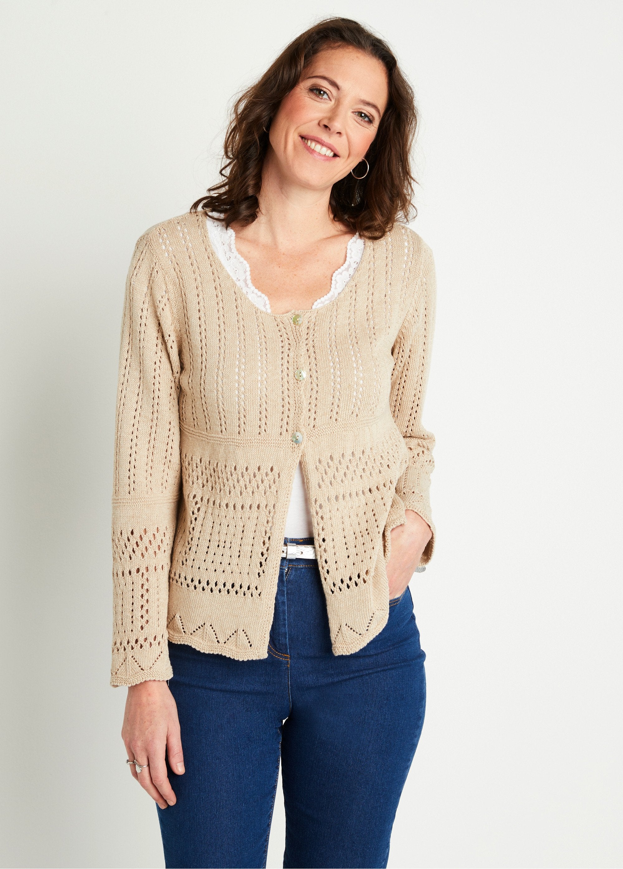 Cardigan_bolero_corto_con_bottoni_traforati_Corda_FA1_slim