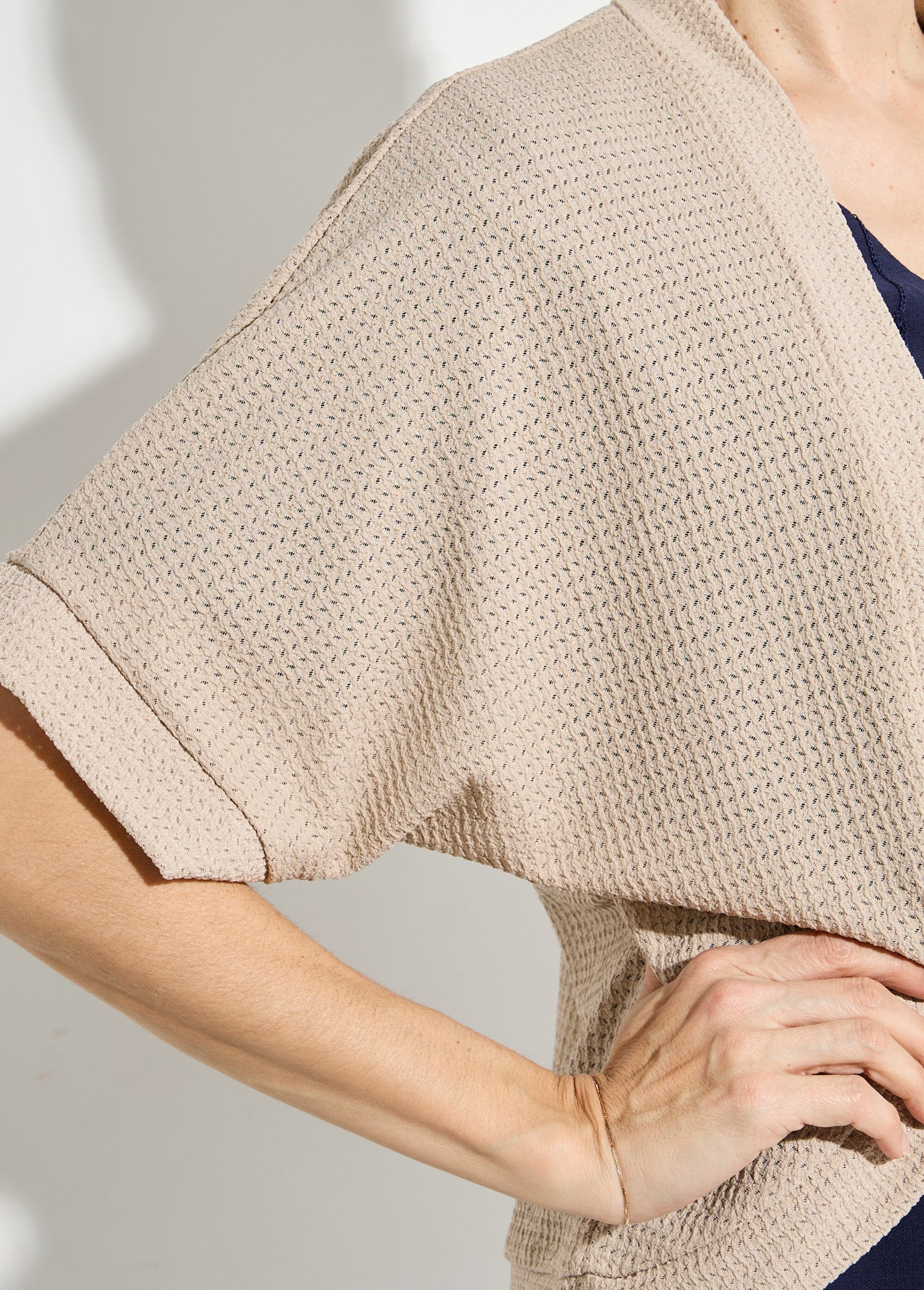 Gilet_Bolero_in_maglia_waffle_Beige_DE1_slim