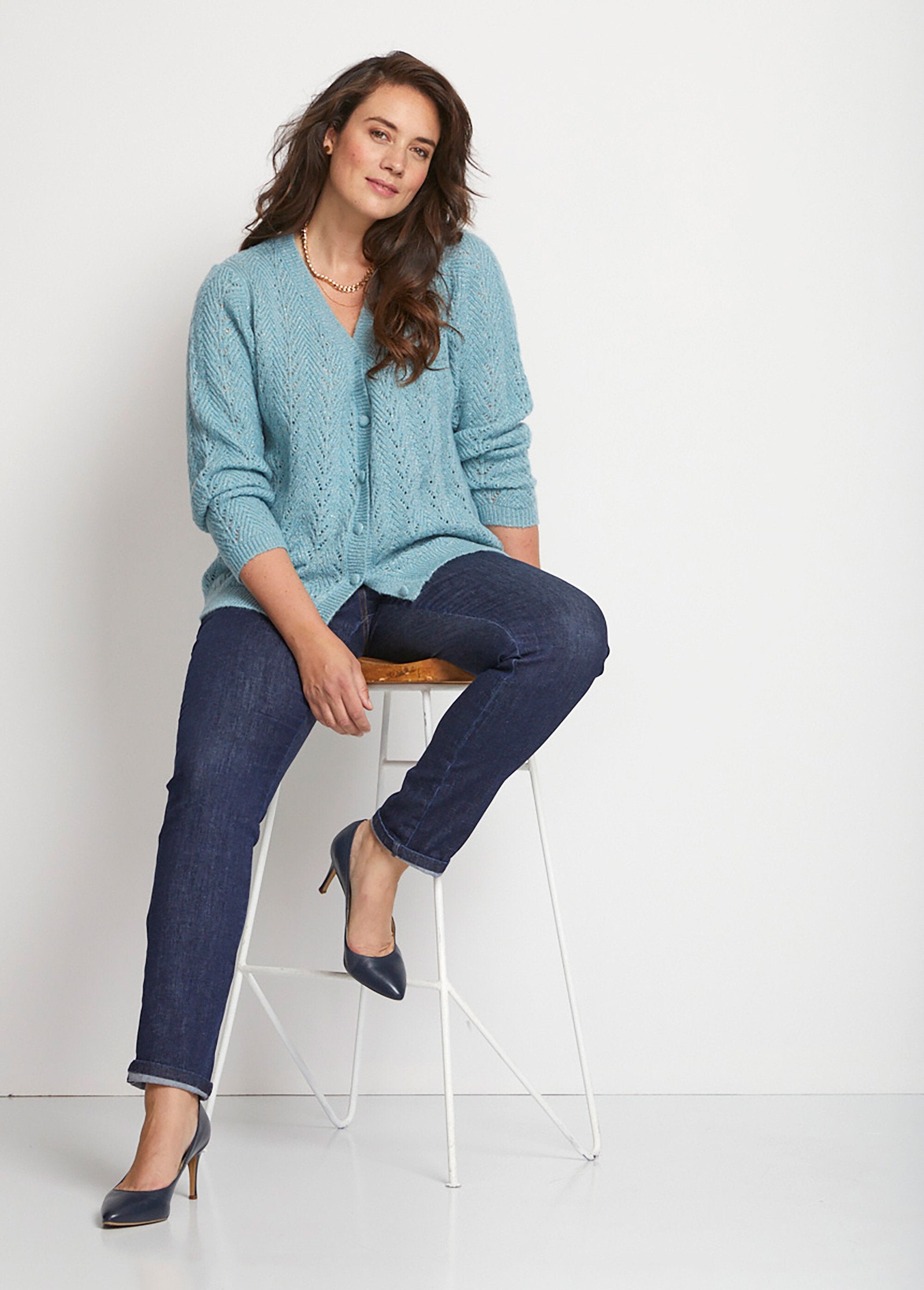 Gilet_abbottonato_in_fibre_riciclate_Aqua_SF1_curvy