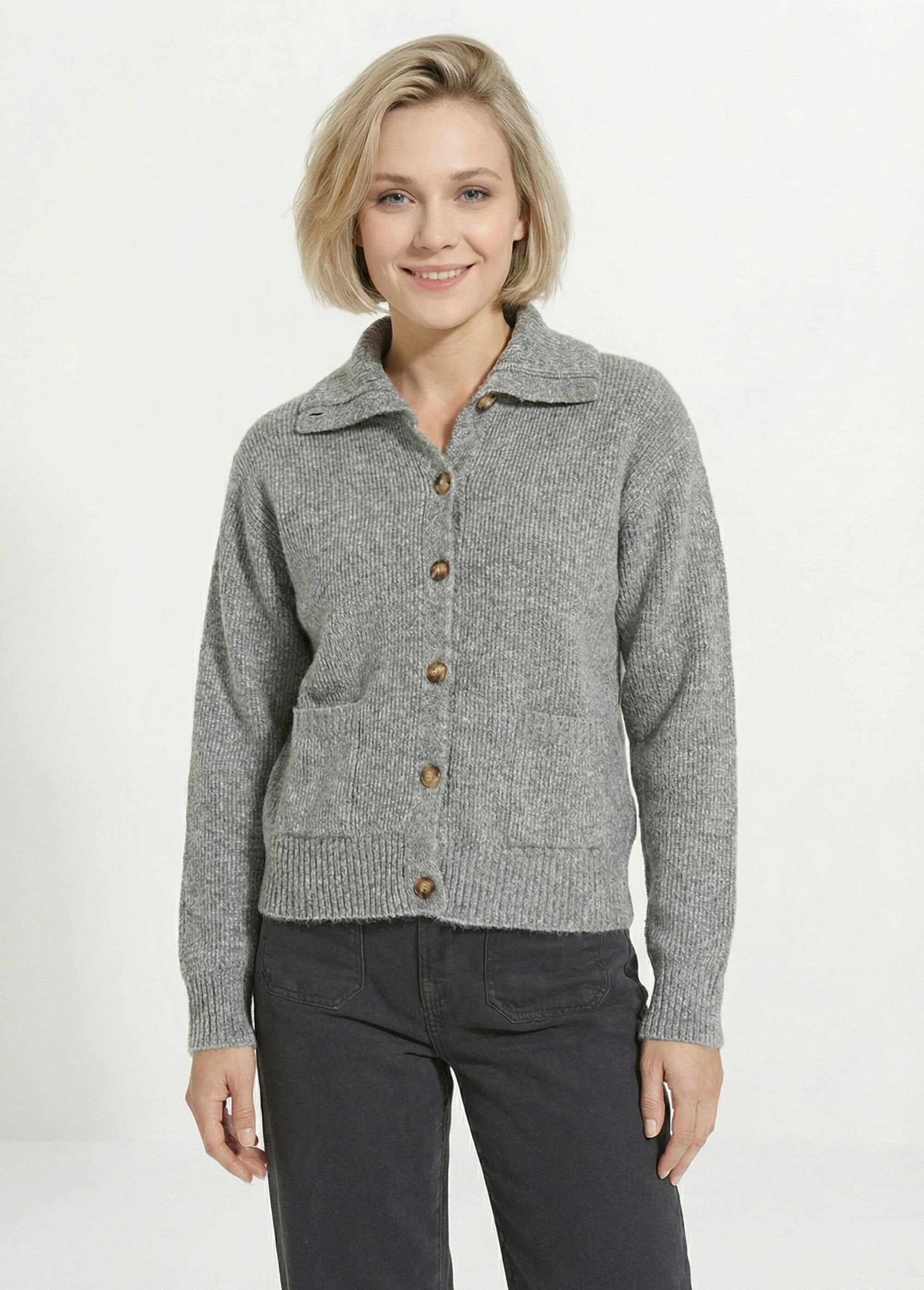 Caldo_cardigan_abbottonato_a_coste_con_lana_e_fibre_riciclate_Gris_chine_FA1_slim