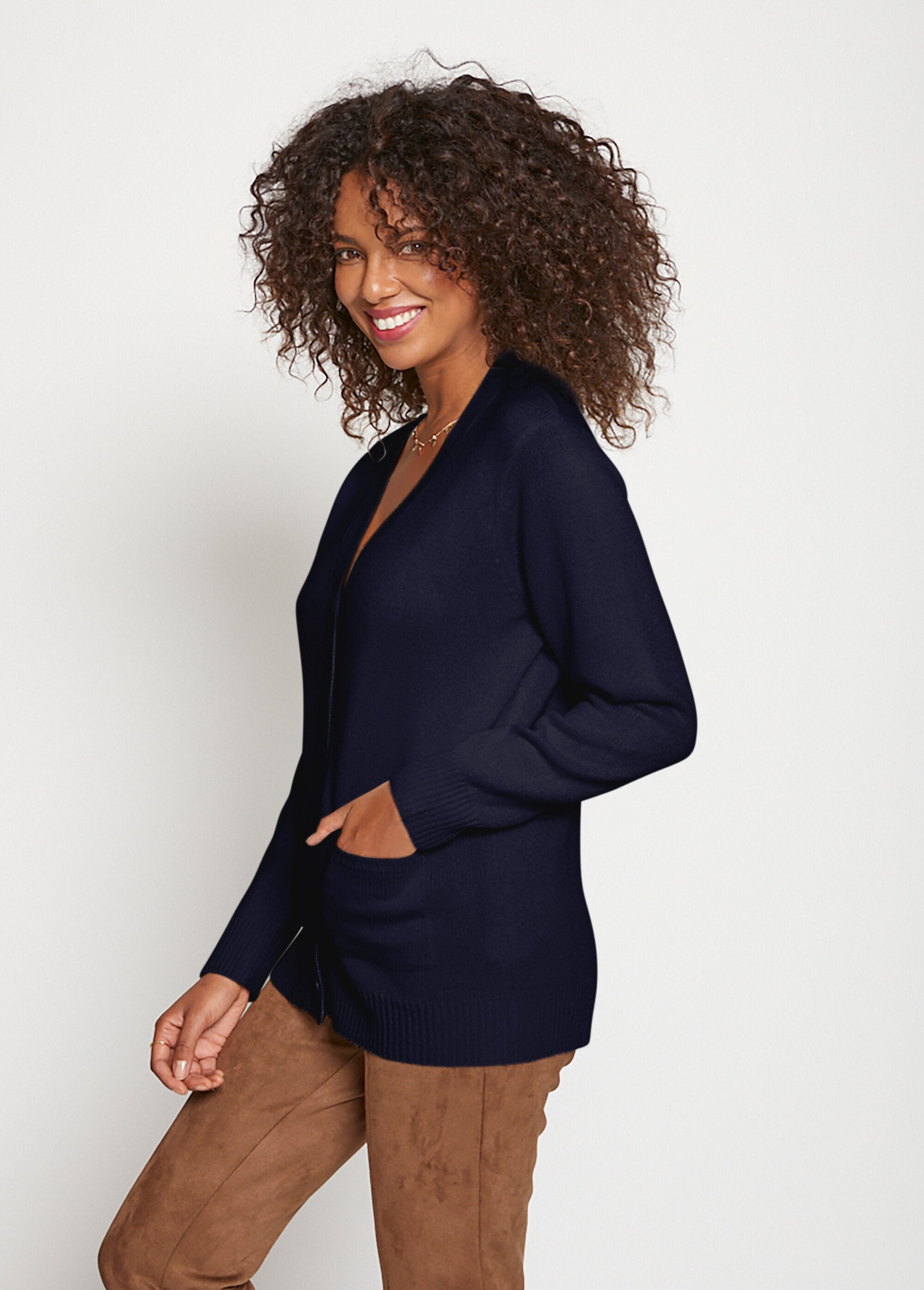 Cardigan_abbottonato_in_maglia_spessa_Marino_GA1_slim