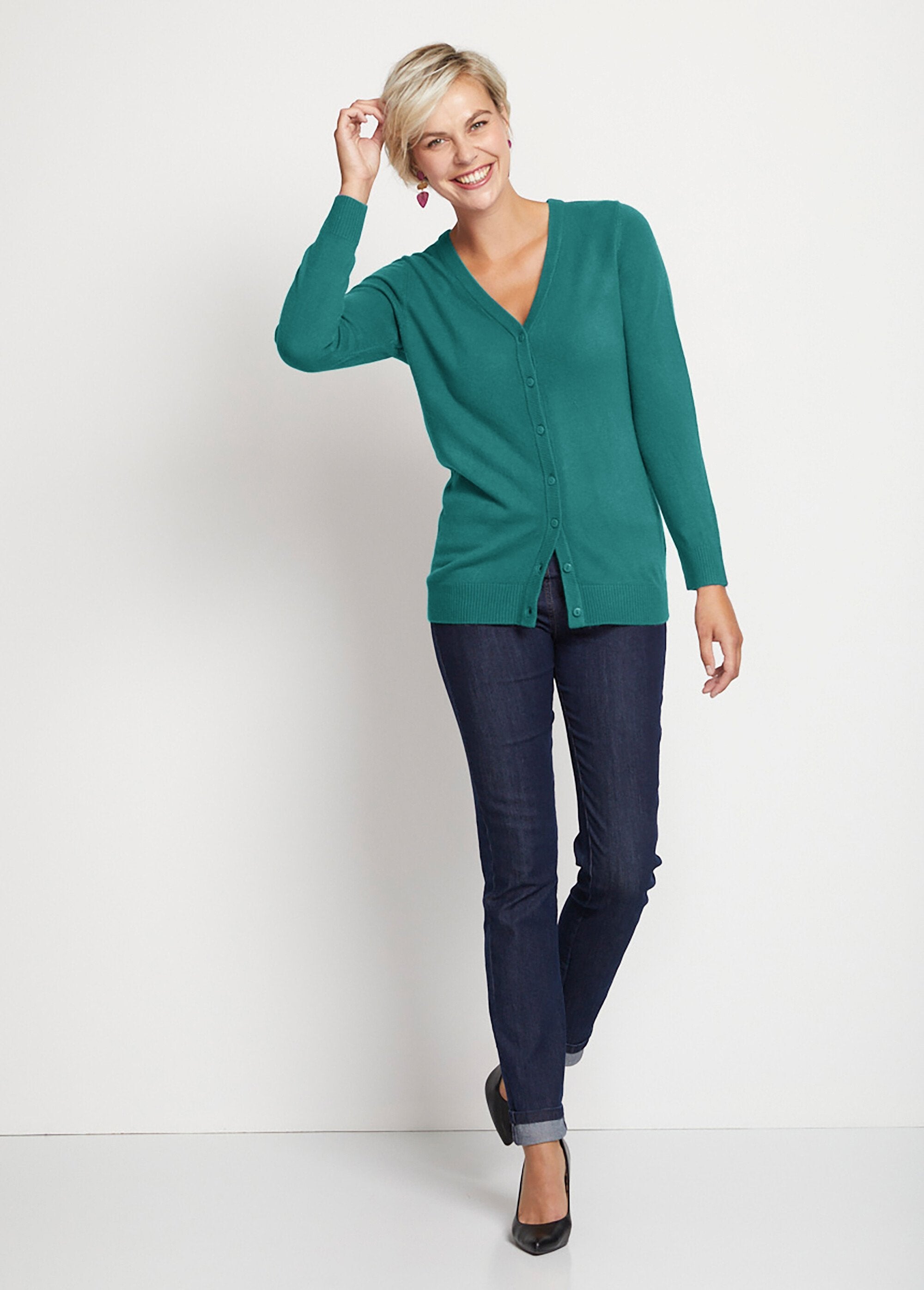 Cardigan_abbottonato_di_media_lunghezza_in_morbida_maglia_VERDE_SF1_slim