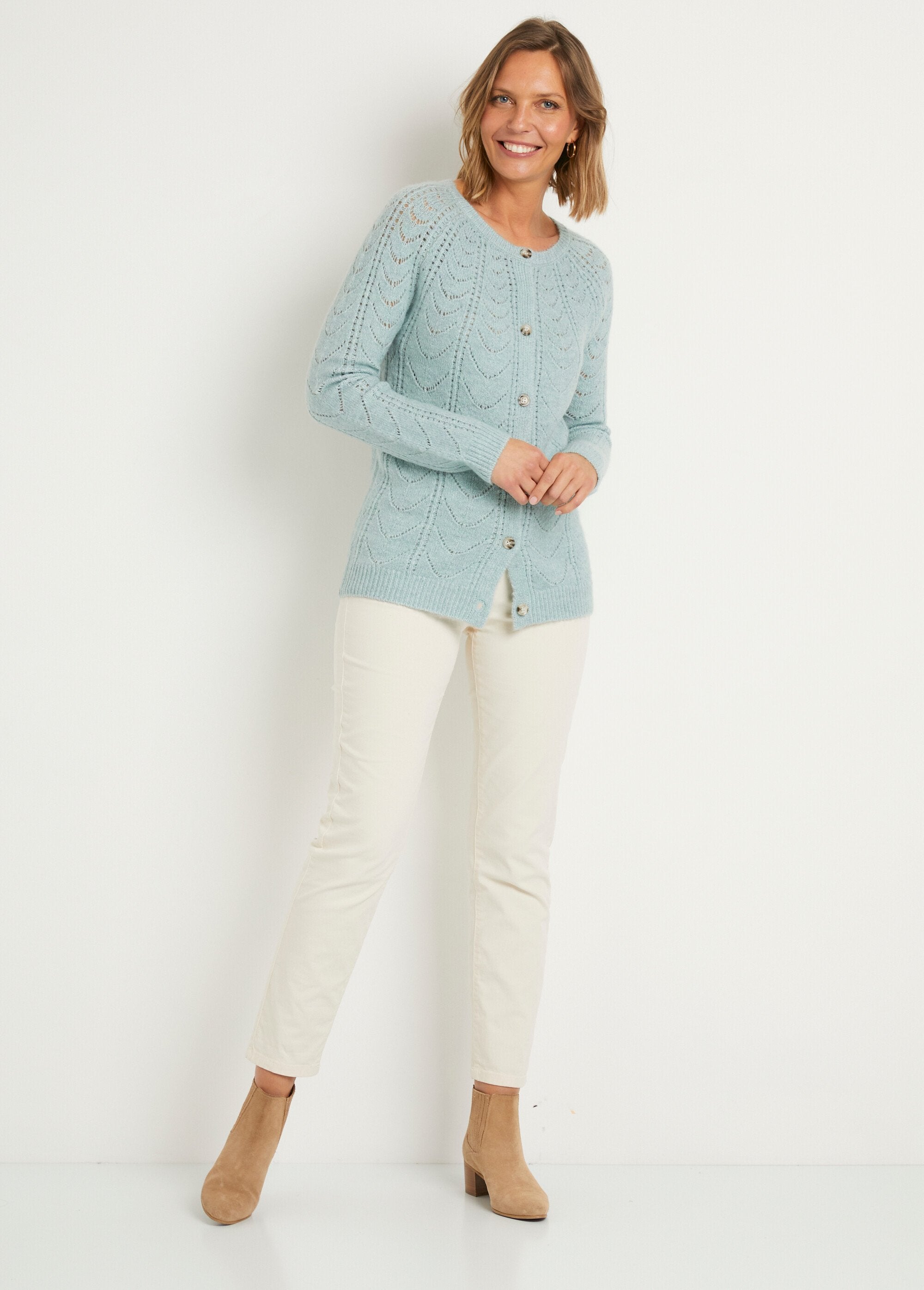 Cardigan_cardigan_traforato_erica_con_bottoni_e_scollo_tondo_Aqua_SF1_slim