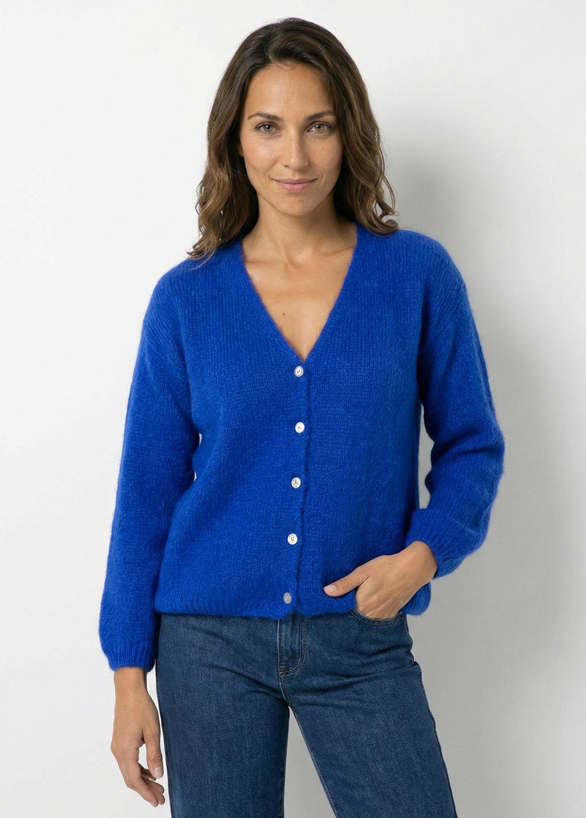 Caldo_cardigan_in_mohair_con_scollo_a_V_Bleu_dur_FA1_slim