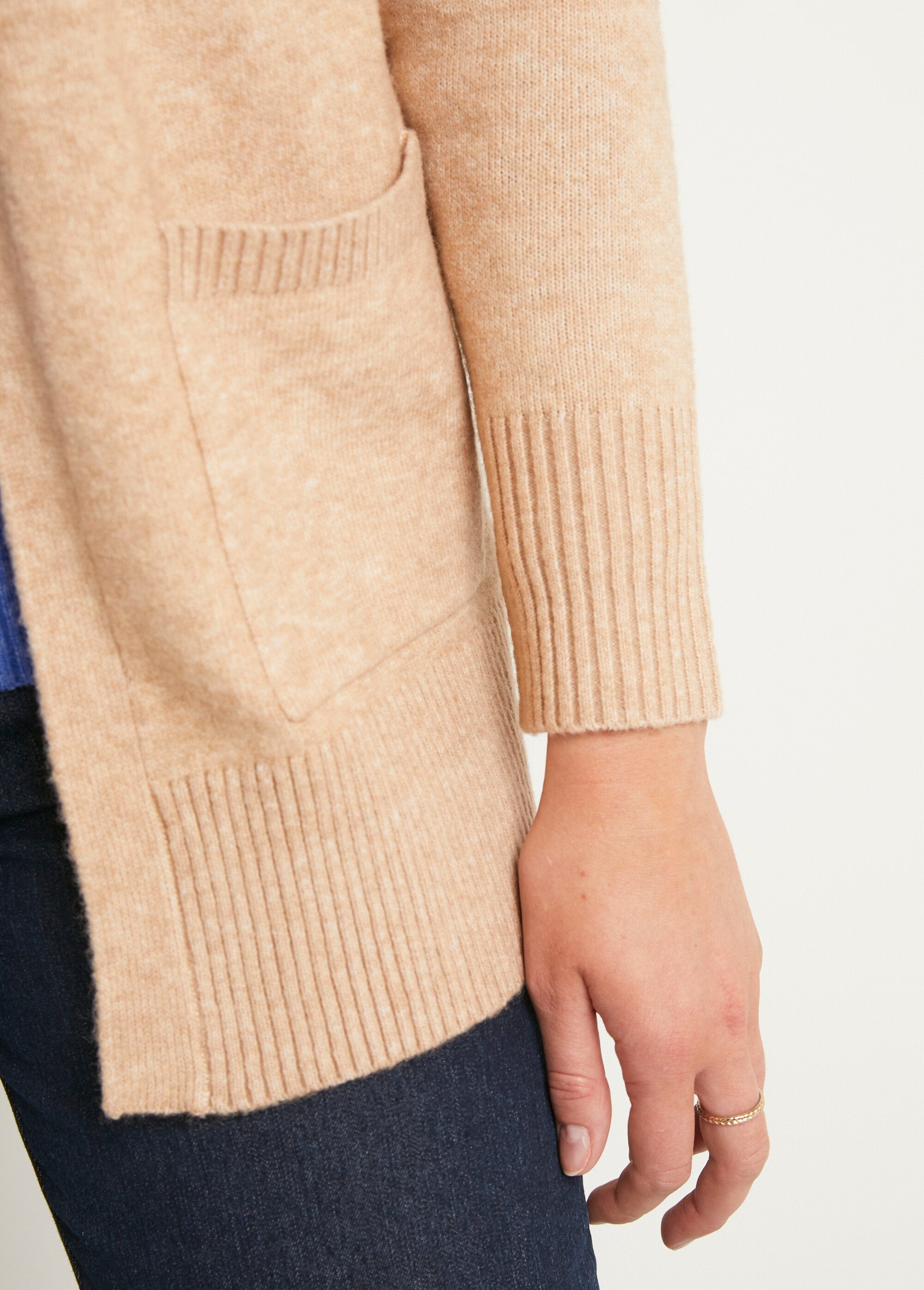 Cardigan_lungo_con_bordi_screziati_in_lana_Sable_DE3_slim