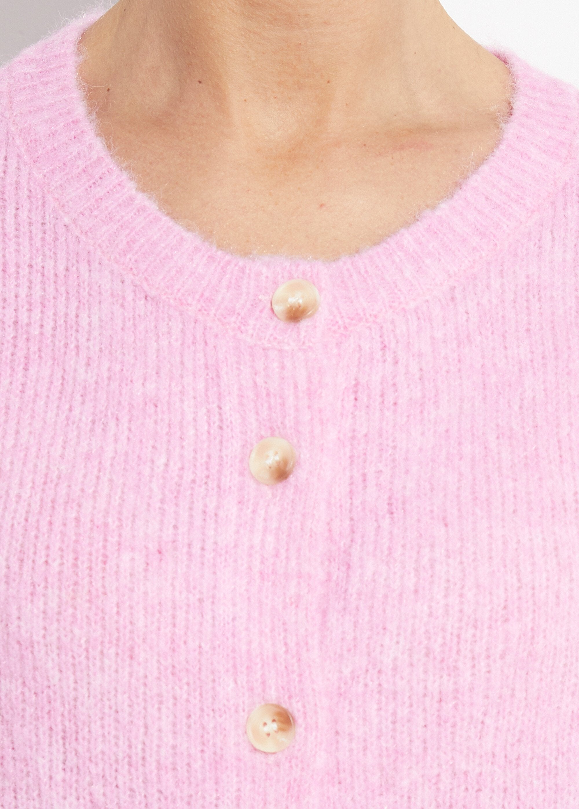 Cardigan_a_maglia_con_scollo_rotondo_in_lana_Rose_DE1_slim