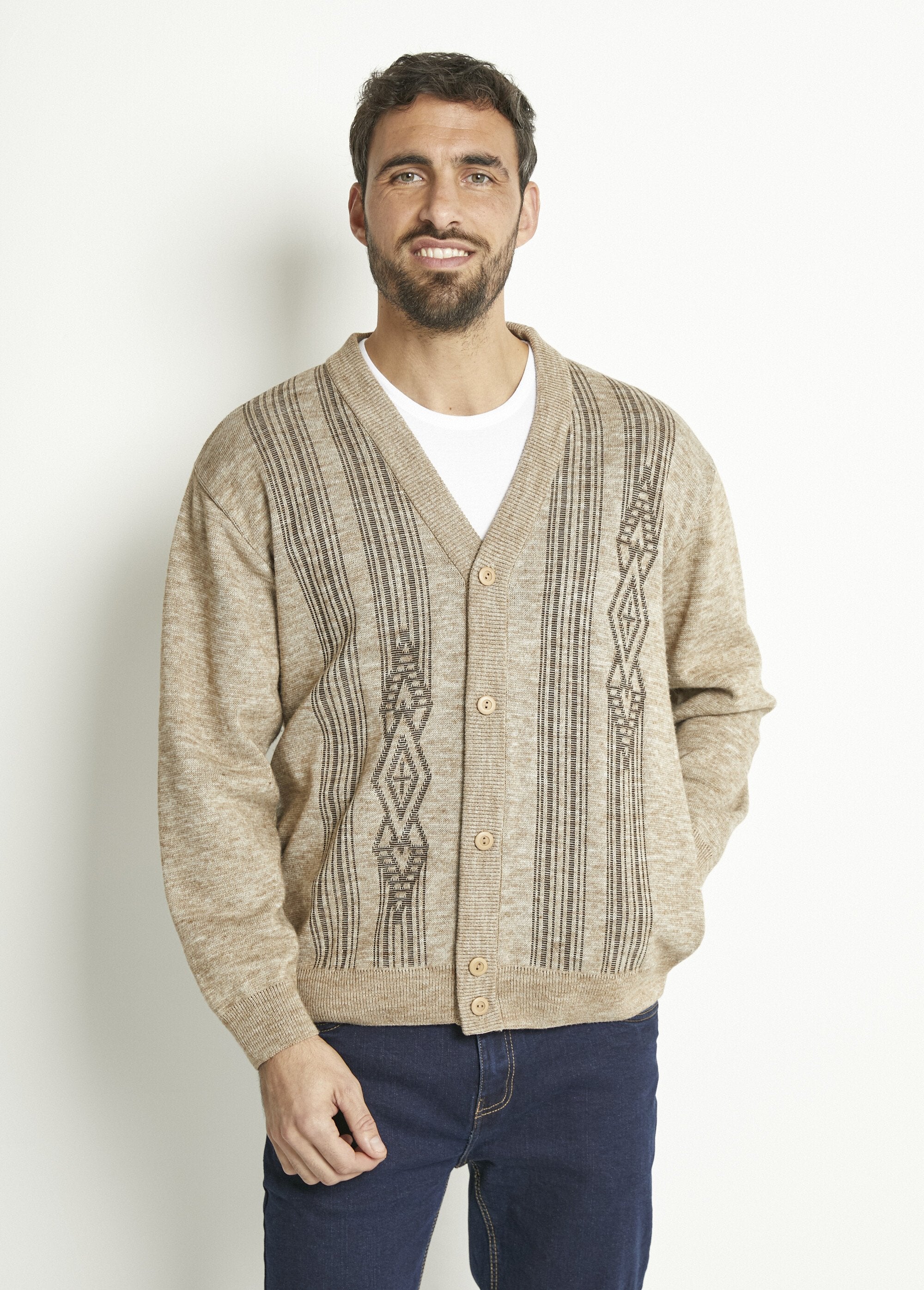 Cardigan_in_lana_a_maniche_lunghe_con_scollo_a_V_e_bottoni_Chine_beige_FA1_slim