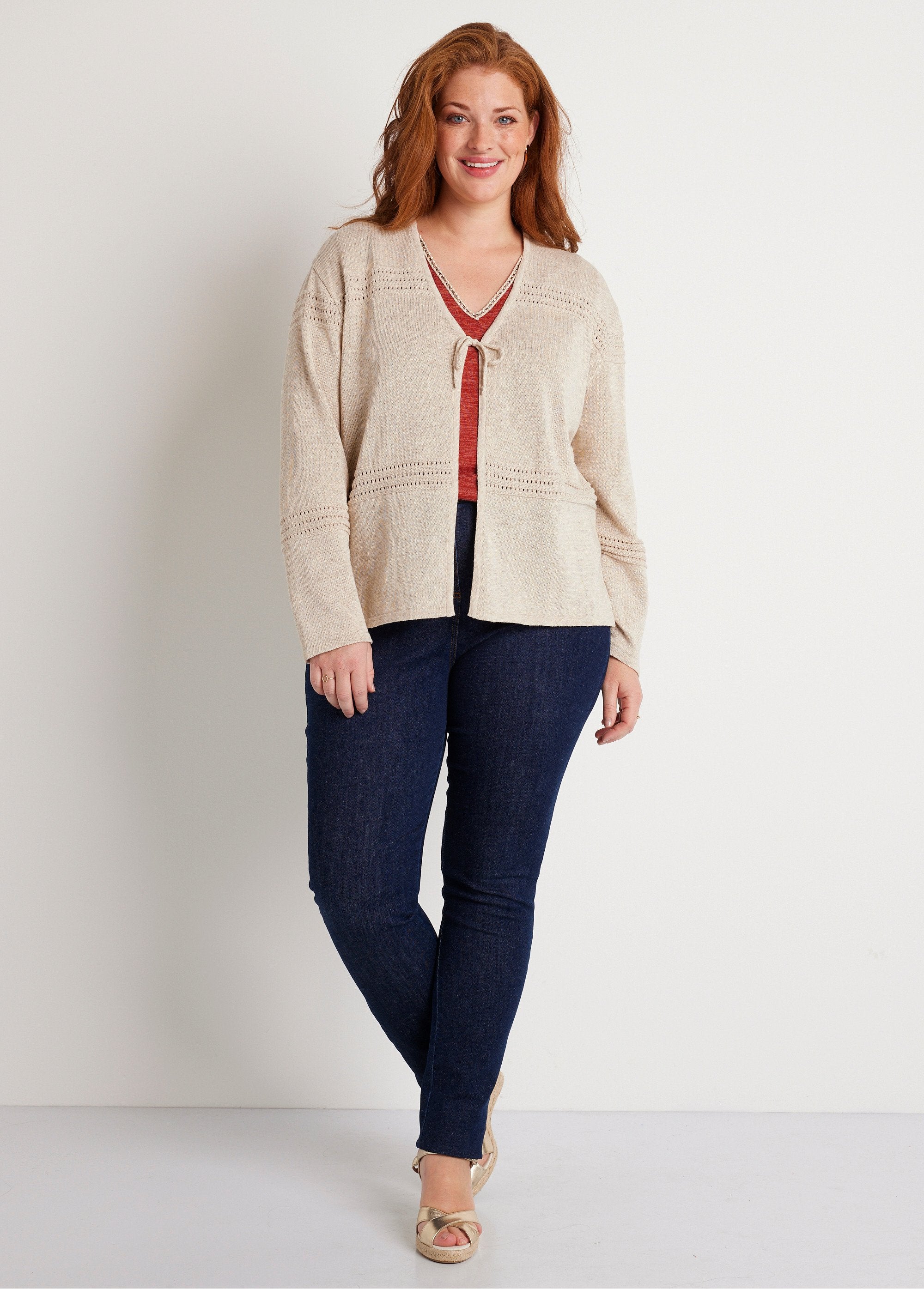 Cardigan_corto_con_maniche_lunghe_Corda_SF1_curvy