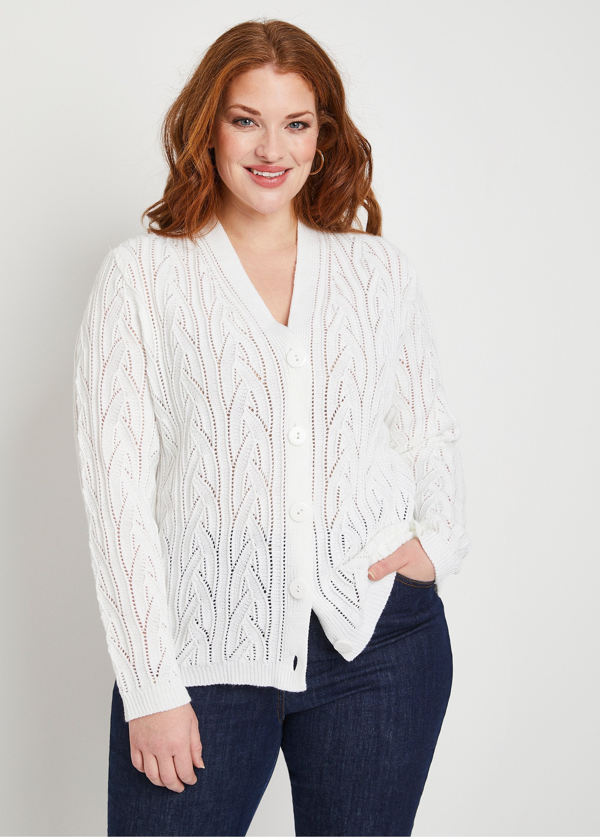 Cardigan_corto_traforato_con_bottoni_BIANCO_FA2_curvy