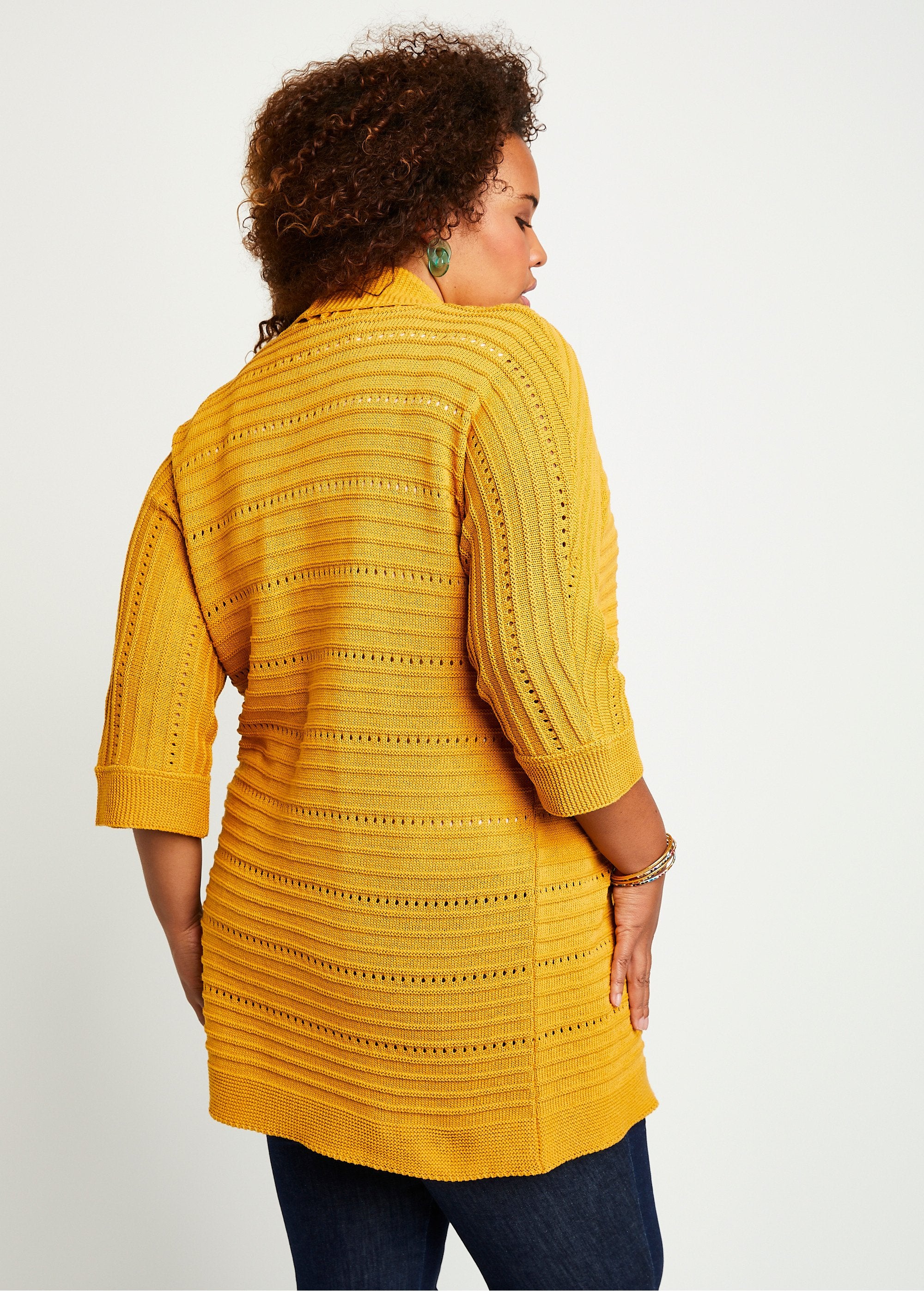 Cardigan_lungo_traforato,_vestibilità_comfort_Miele_DO1_curvy