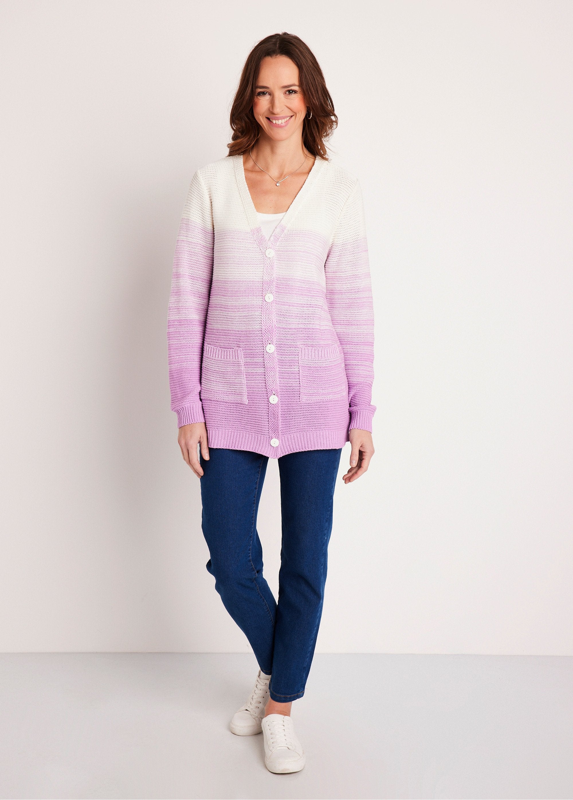 Cardigan_lungo_in_cotone_con_scollo_a_V_e_bottoni_Bianco_e_viola_SF1_slim