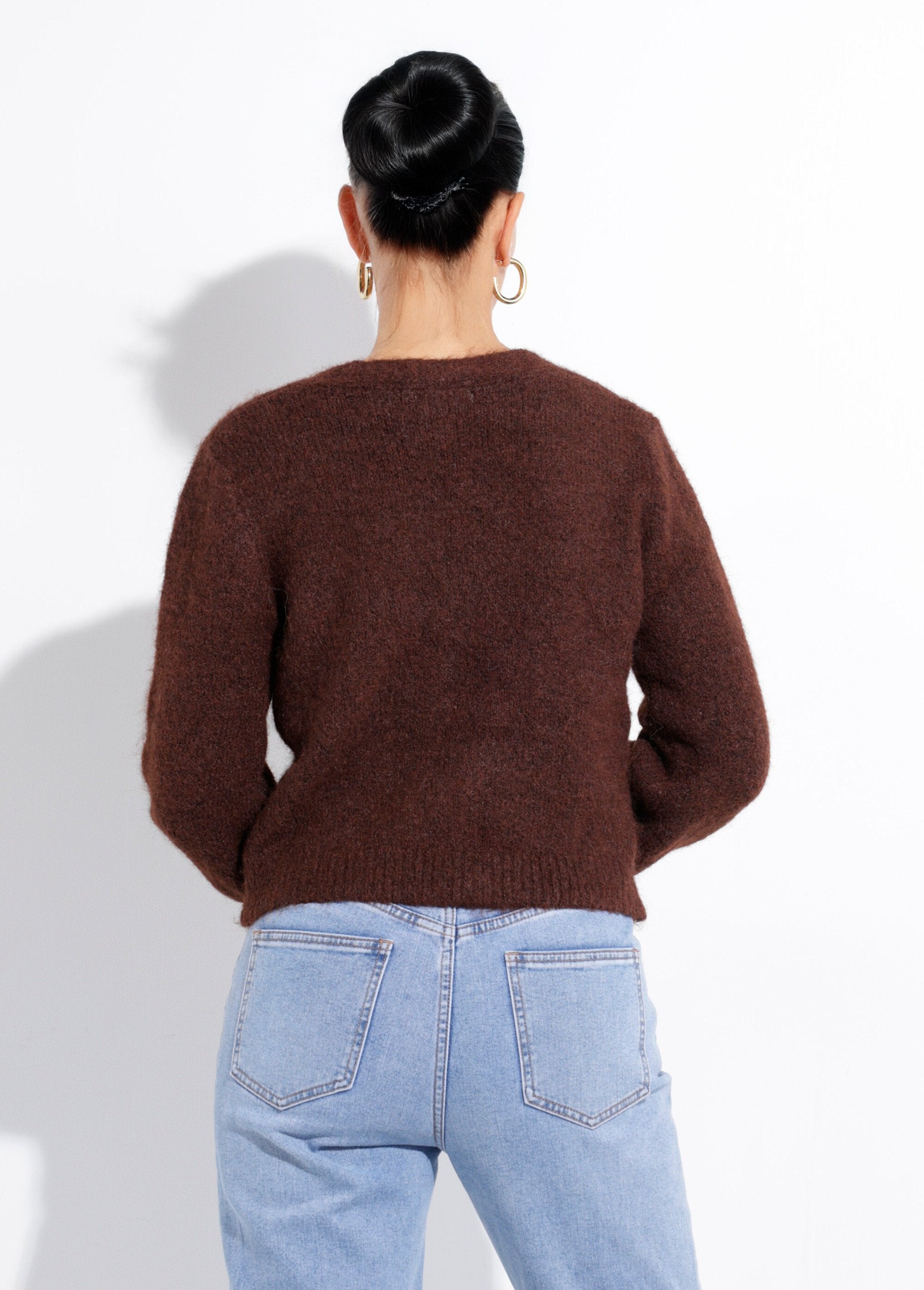 Cardigan_in_morbida_maglia_con_bottoni_gioiello_Marron__DO1_slim
