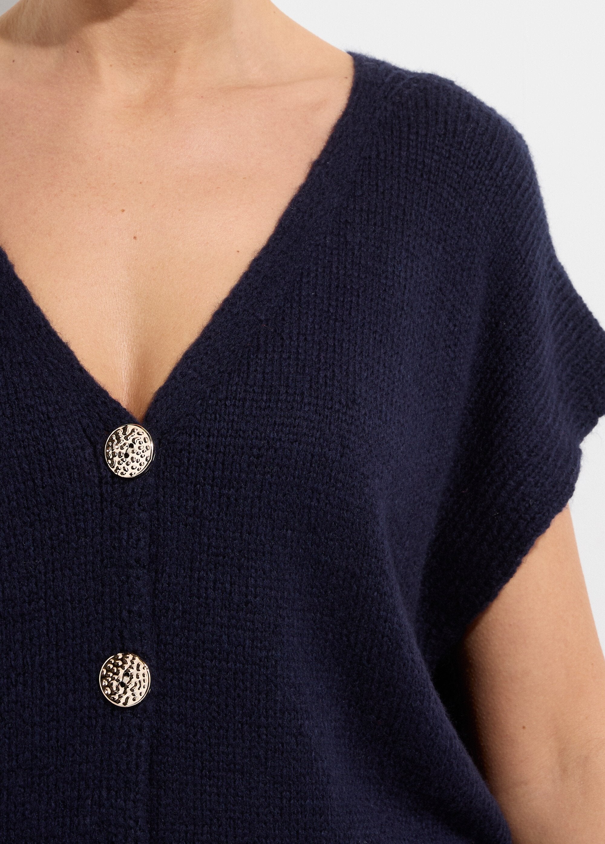 Cardigan_a_maniche_corte_con_bottoni_metallici_Marine_DE2_slim