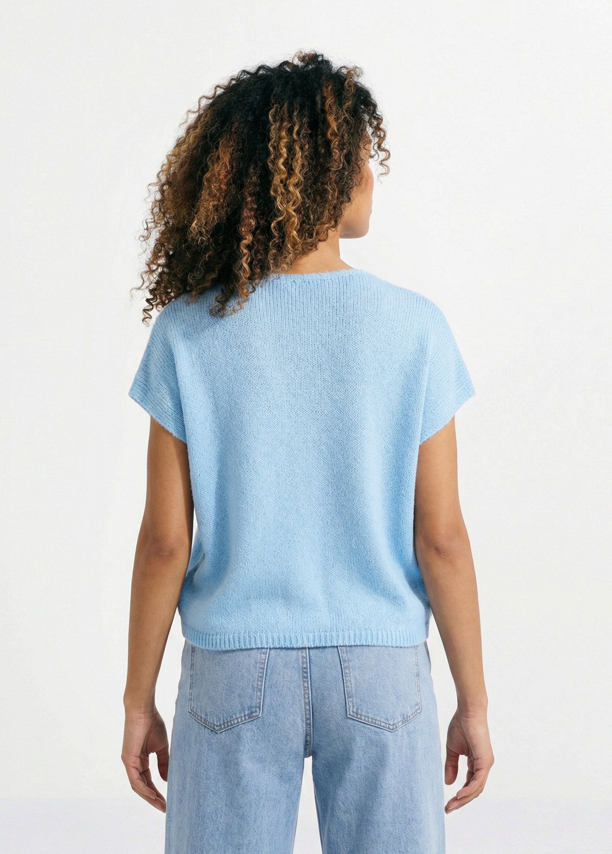 Cardigan_a_maniche_corte_con_bottoni_metallici_Bleu_ciel_DO1_slim