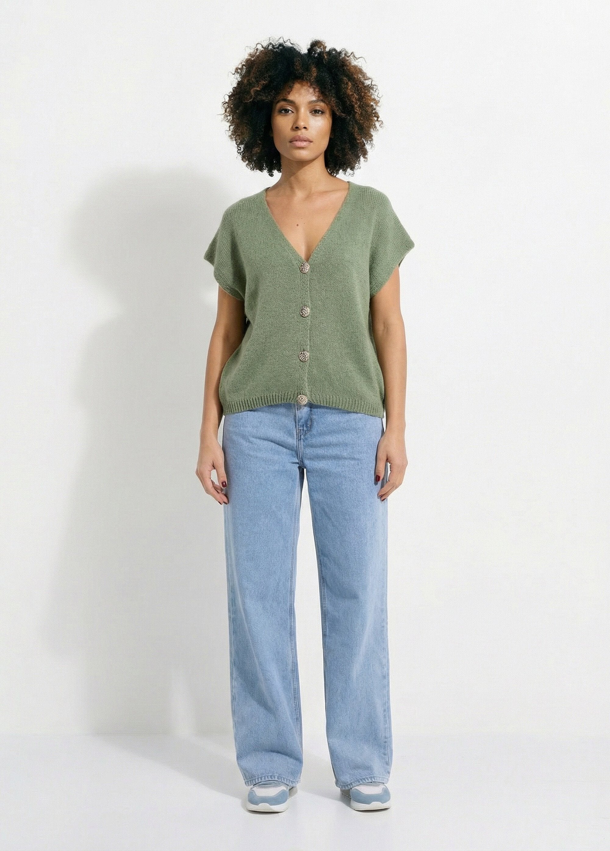 Cardigan_a_maniche_corte_con_bottoni_metallici_Vert_tilleul_SF1_slim
