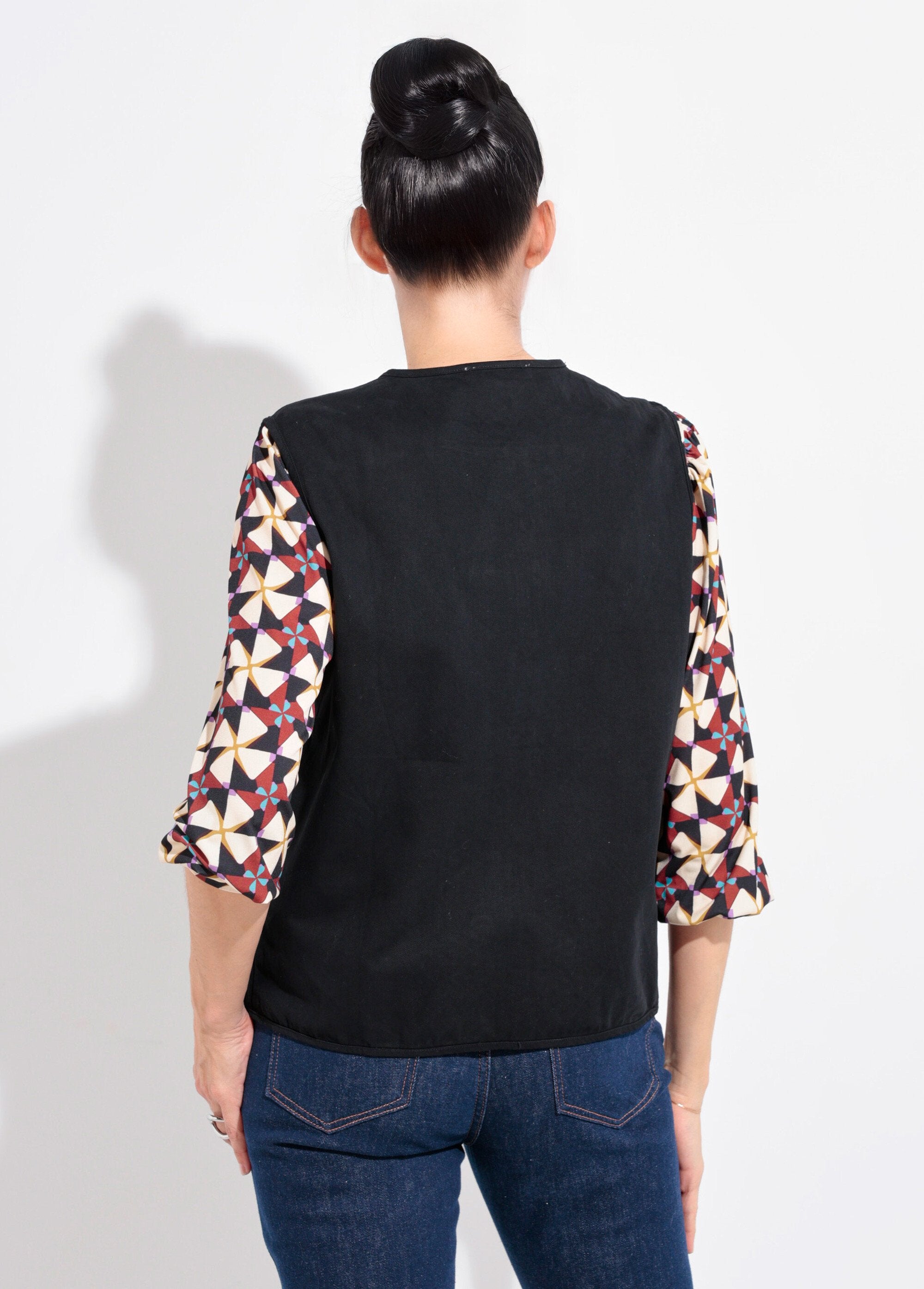 Cardigan_senza_maniche_con_scollo_rotondo_in_twill_Noir_DO1_slim