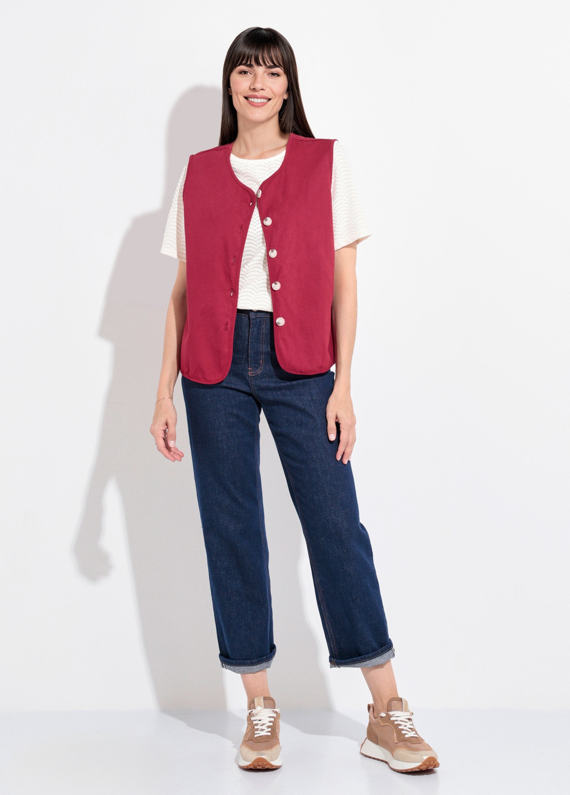 Cardigan_senza_maniche_con_scollo_rotondo_in_twill_Bordeaux_SF1_slim