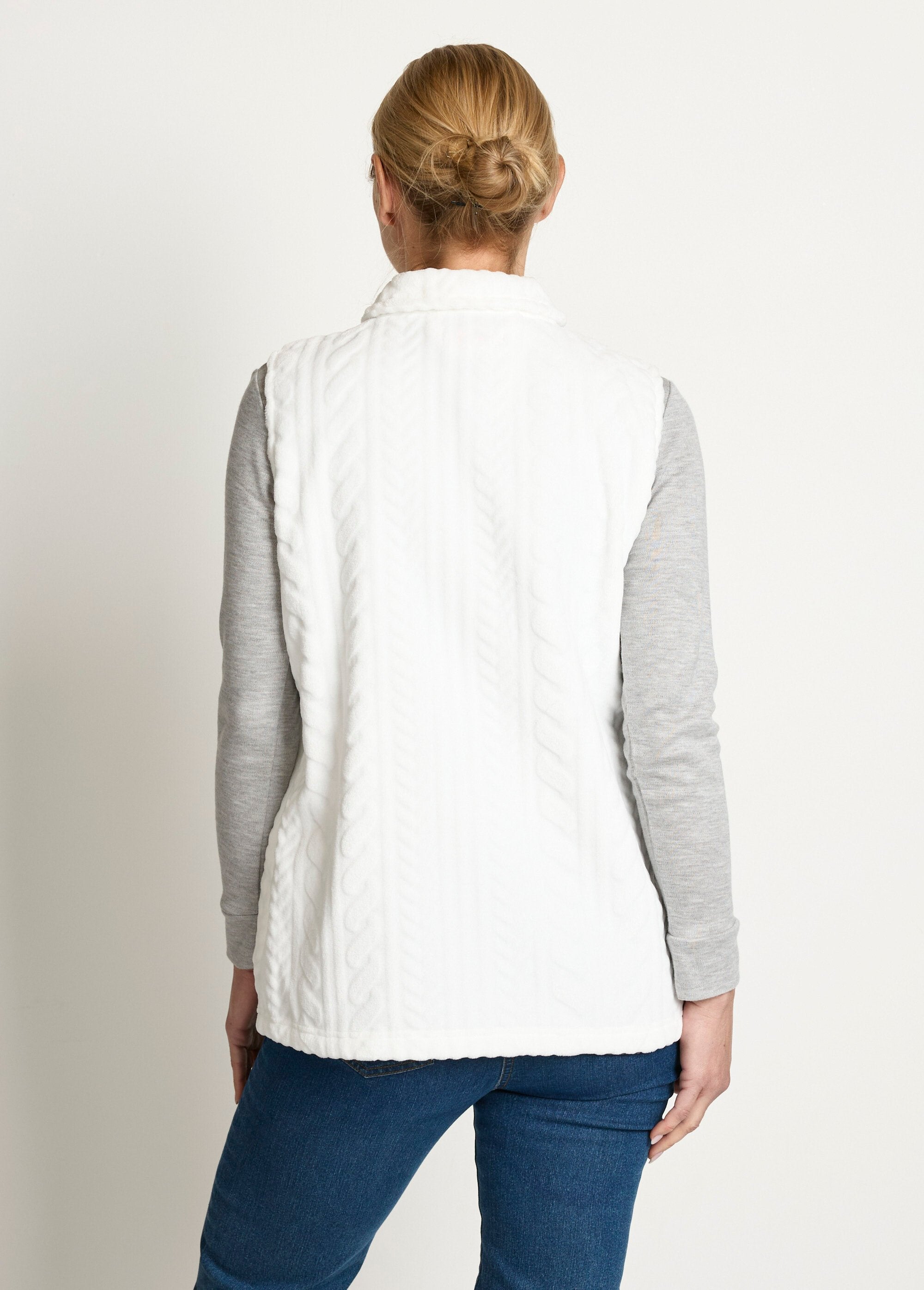 Gilet_senza_maniche_in_pile_con_cerniera_e_felpa_al_tatto_Blanc_DO1_slim