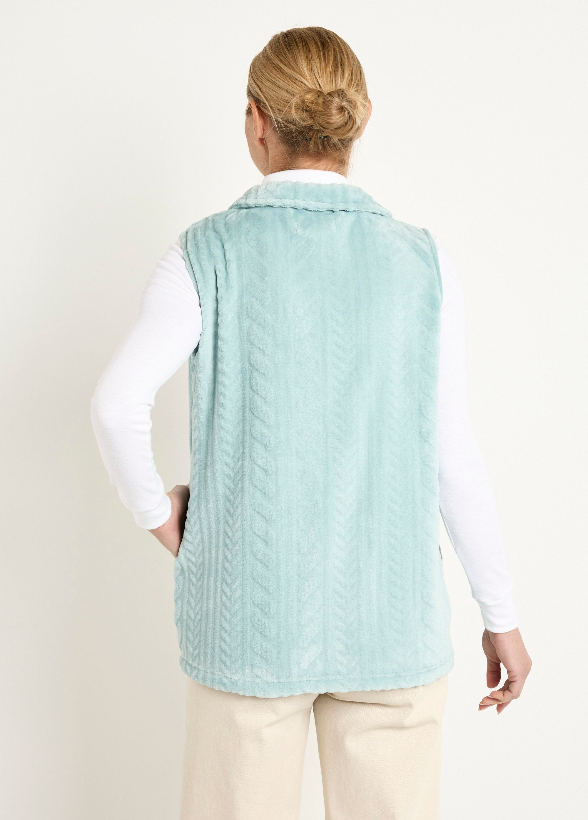 Gilet_senza_maniche_in_pile_con_cerniera_e_felpa_al_tatto_Vert_DO1_slim
