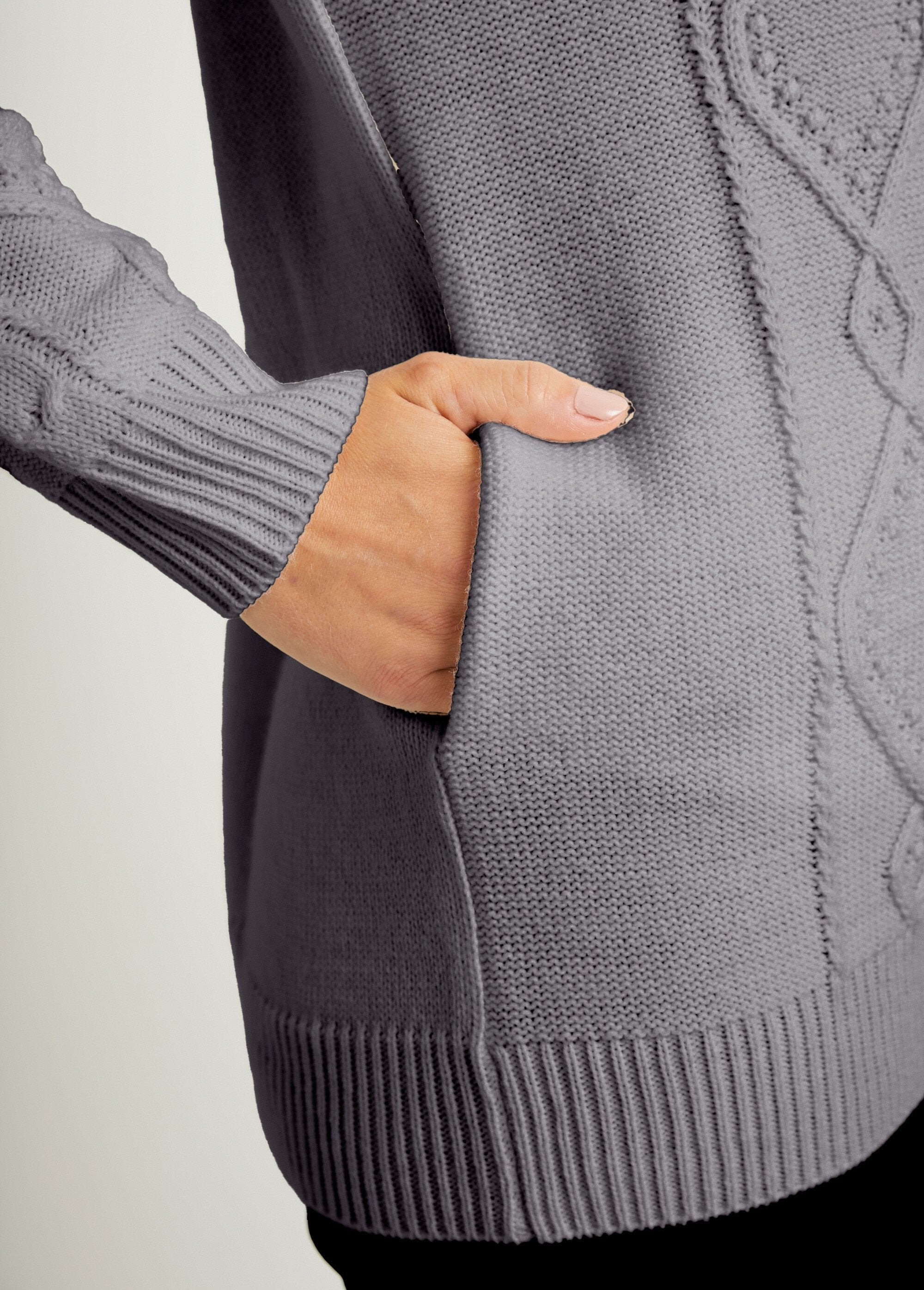 Caldo_cardigan_con_zip_e_collo_alto_lavorato_a_maglia_Grigio_DE3_slim