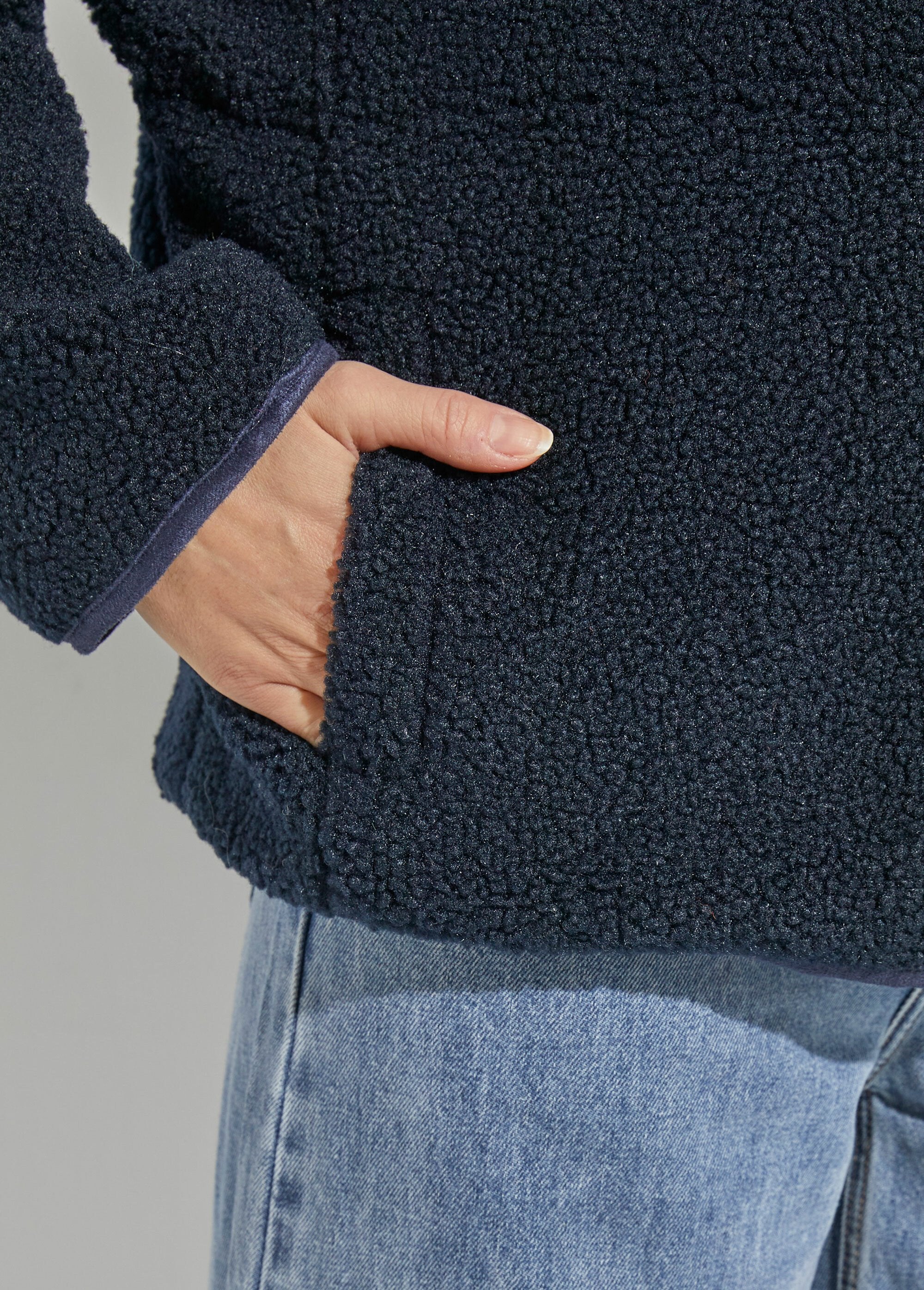 Gilet_in_caldo_pile_con_cerniera_e_collo_alto_Marine_DE1_slim