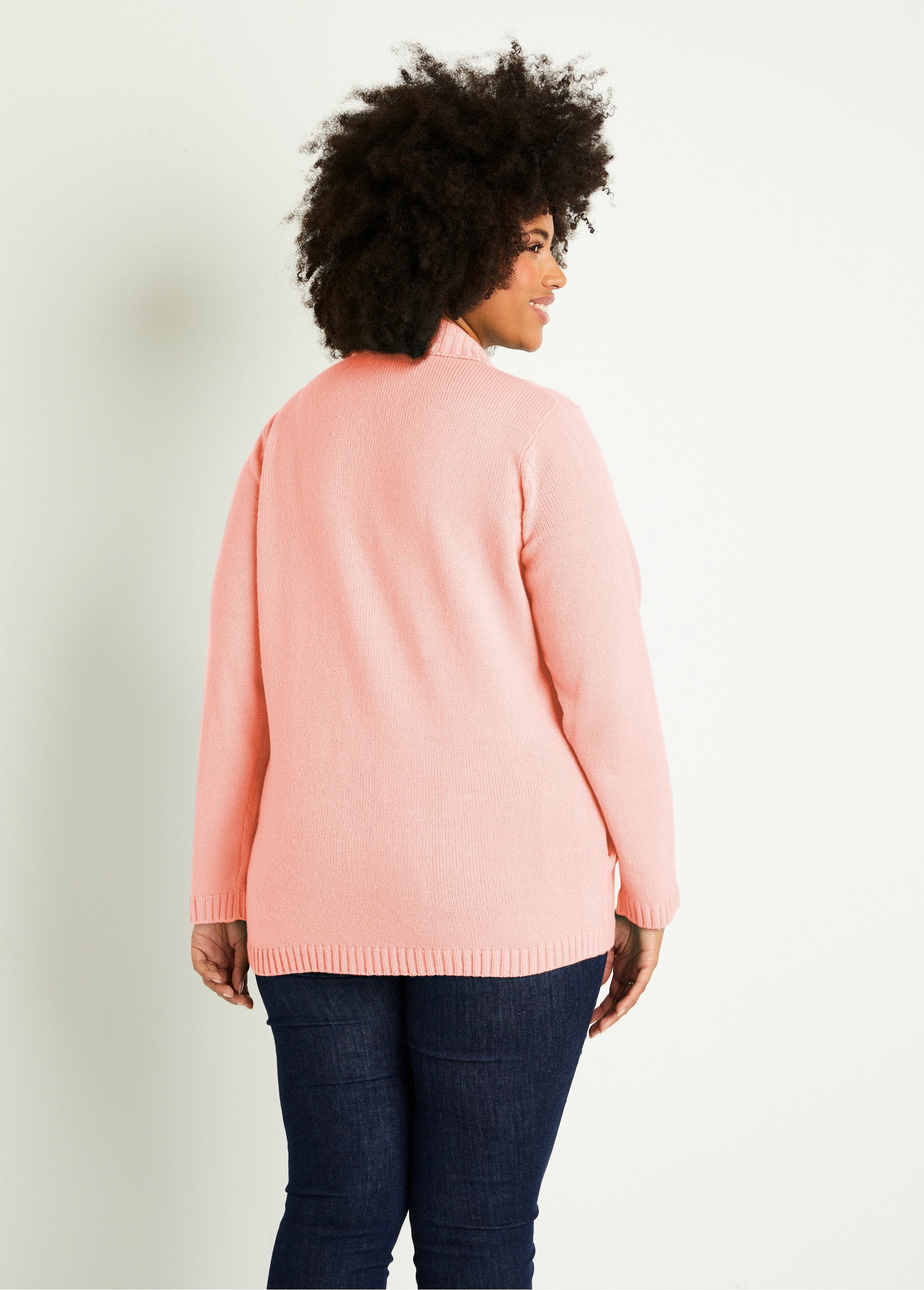 Cardigan_a_tinta_unita_con_zip_lunga_ROSA_DO1_curvy