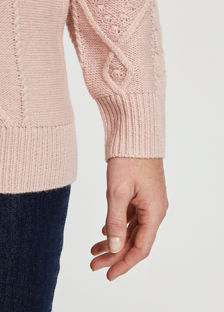 Caldo_cardigan_con_zip_e_collo_alto_lavorato_a_maglia_Rosa_DE1_slim