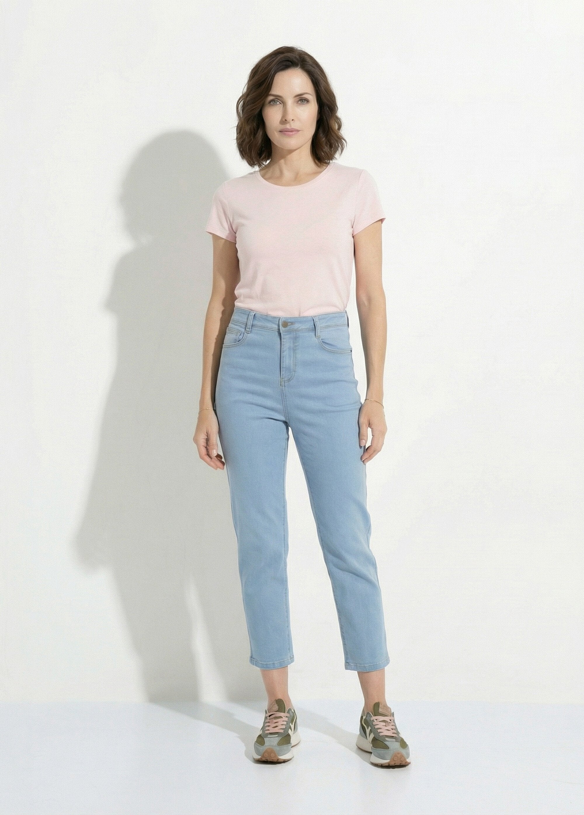Jeans_7/8_a_vita_alta_e_gamba_dritta_Bleached_SF1_slim