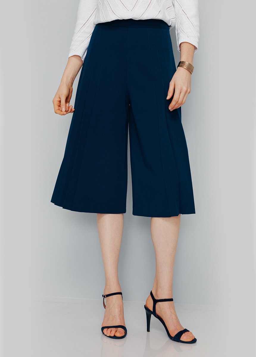 Culottes_lunghe_e_piene_Marino_FA1_slim