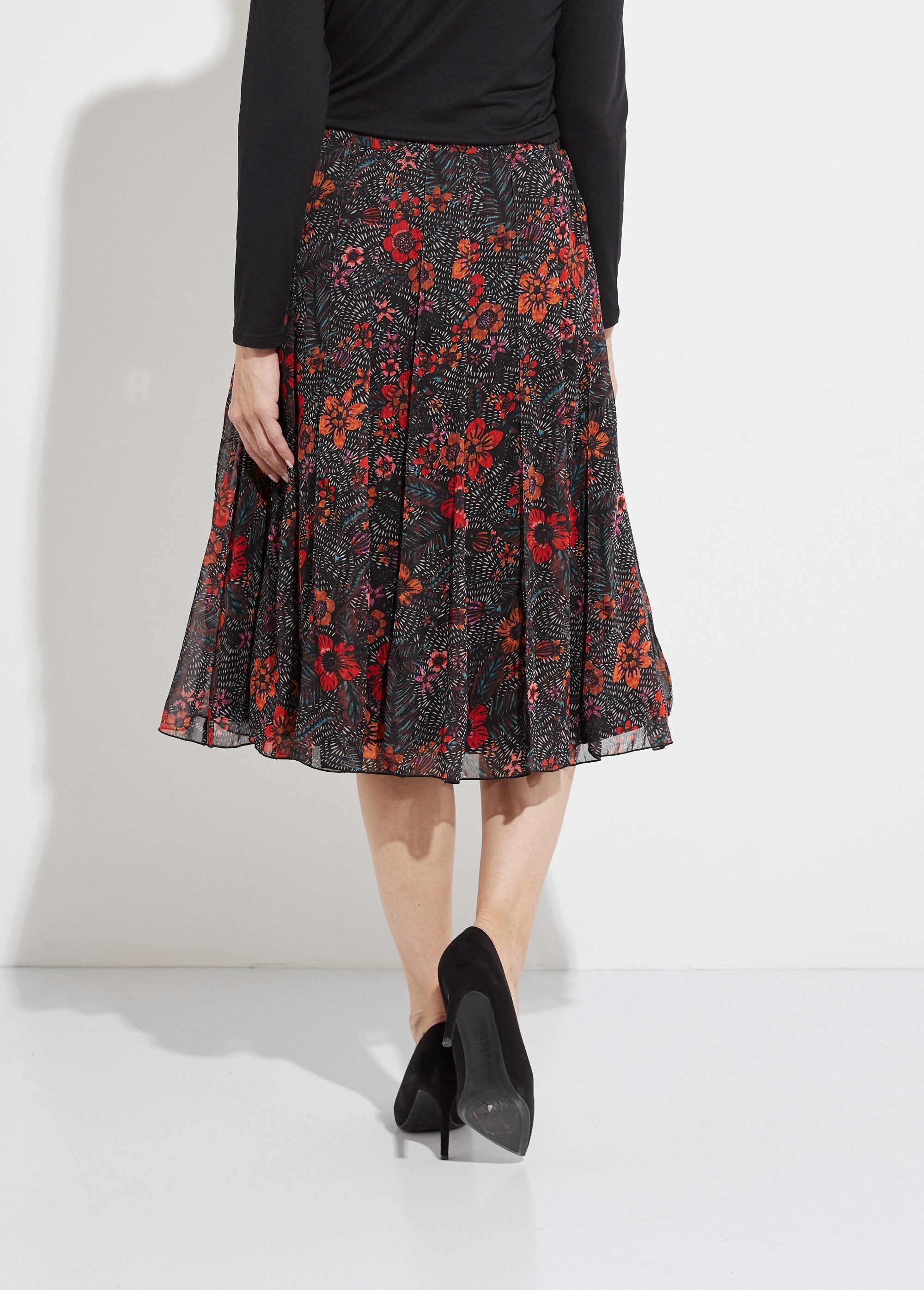 Gonna_lunga_svasata_in_voile_floreale_Noir_et_rouge_DO1_slim