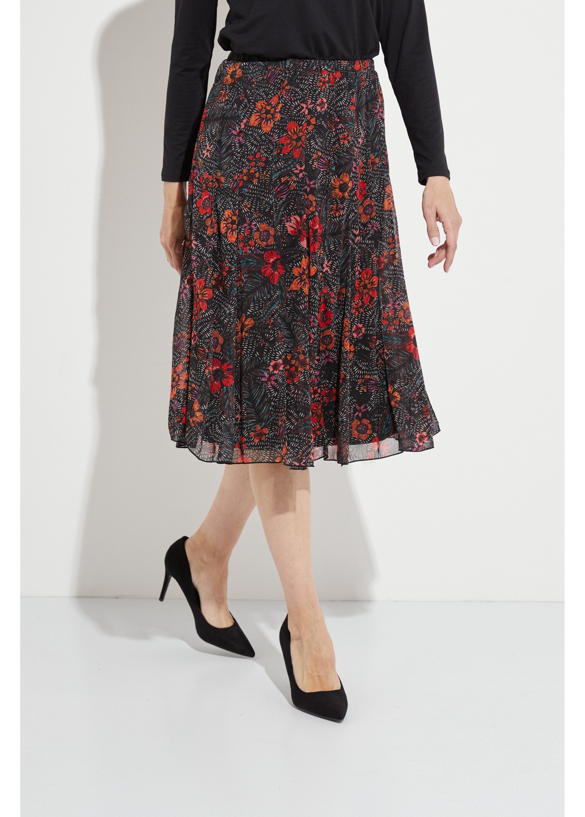Gonna_lunga_svasata_in_voile_floreale_Noir_et_rouge_FA2_slim