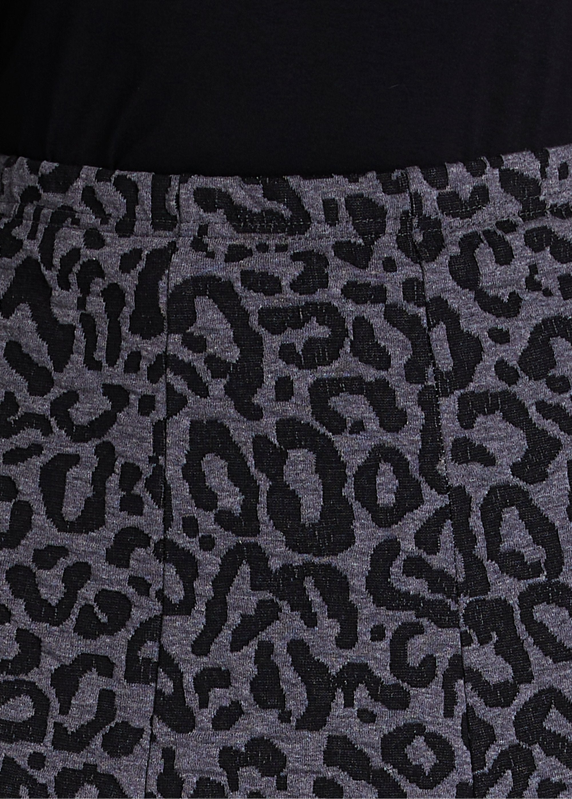 Gonna_lunga_svasata_in_maglia_jacquard_Grigio_leopardo_DE1_slim