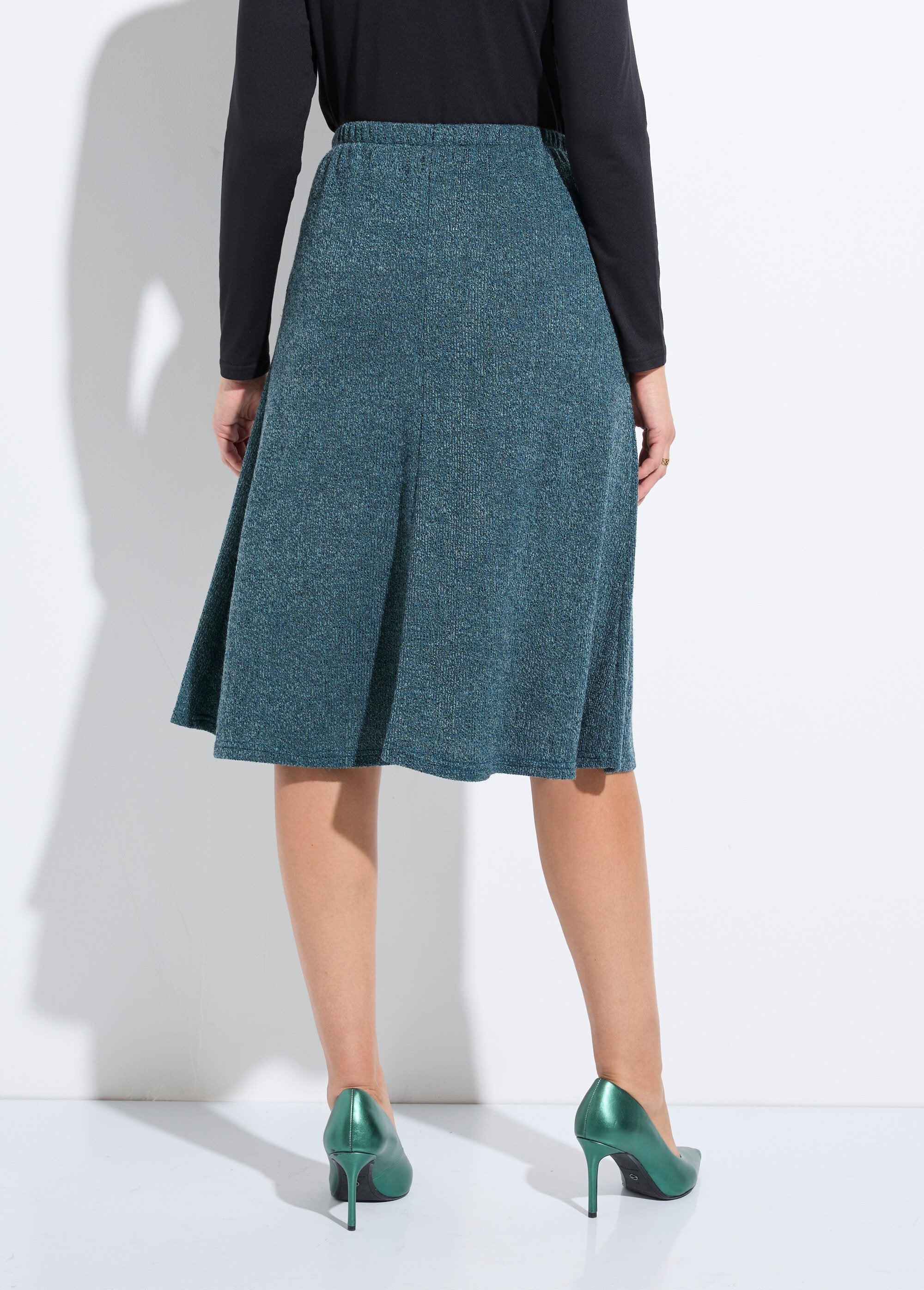 Gonna_svasata_di_media_lunghezza_in_maglia_calda_tinta_unita_Vert_DO1_slim