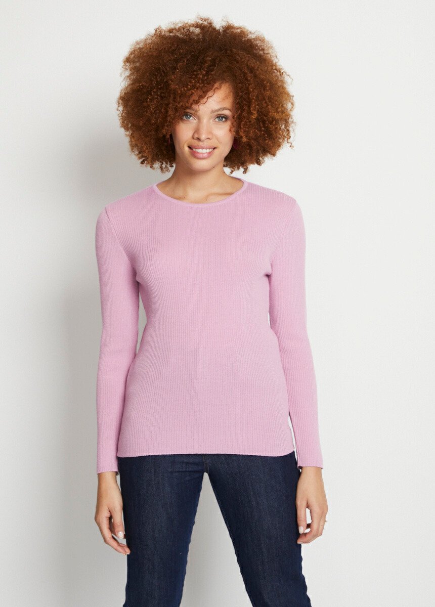 Caldo_maglione_in_lana_merino_con_scollo_rotondo_ROSA_FA1_slim