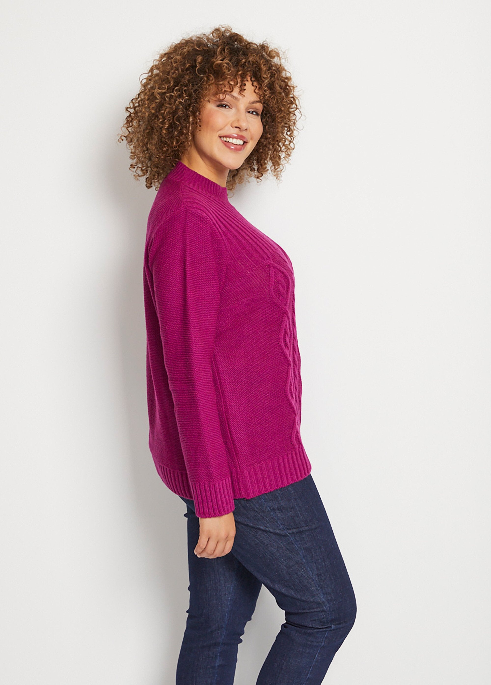 Il_maglione_in_stile_irlandese_Cassis_DR1_curvy