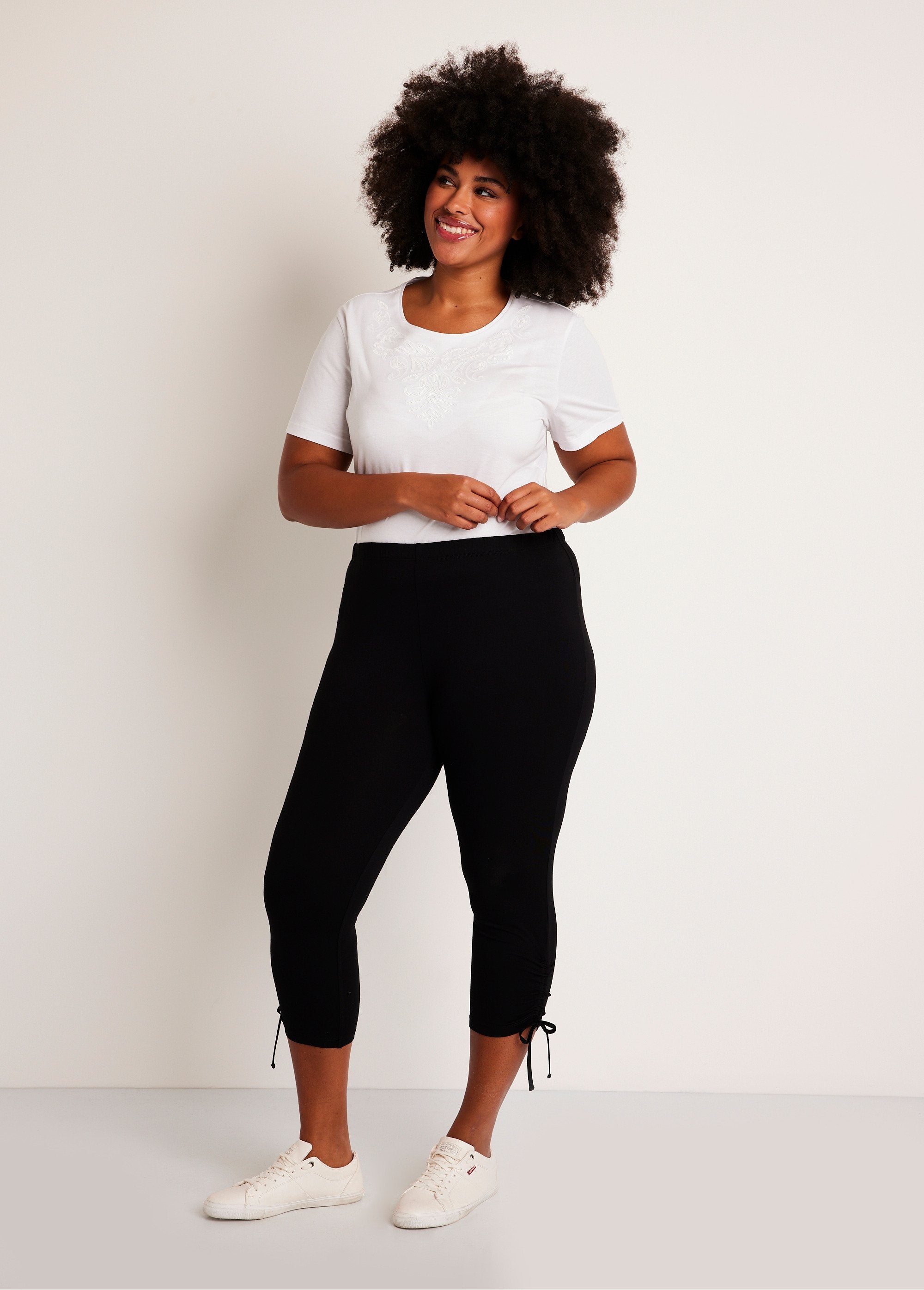 Leggings_corti_con_elastico_in_vita_Nero_semplice_SF1_curvy