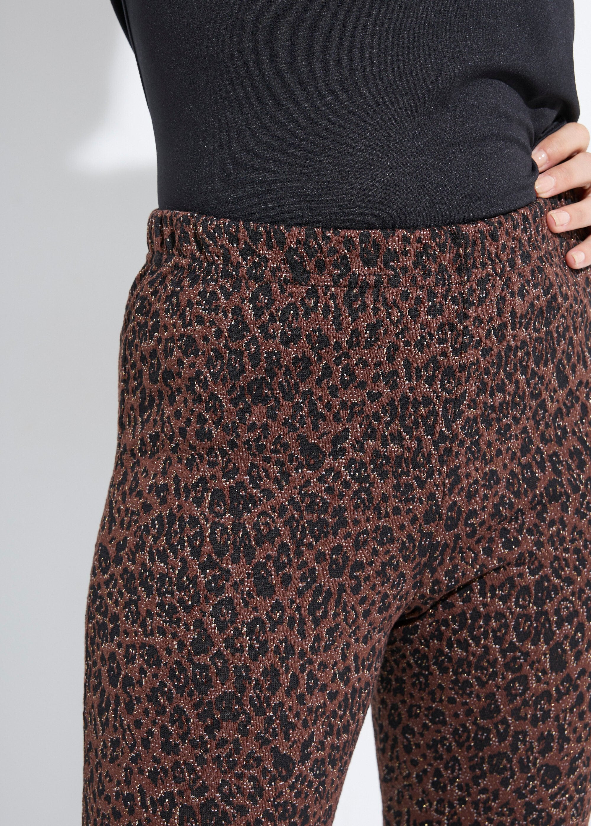 Legging_in_pelle_animale_jacquard_con_elastico_in_vita_Marron_et_noir_DE1_slim