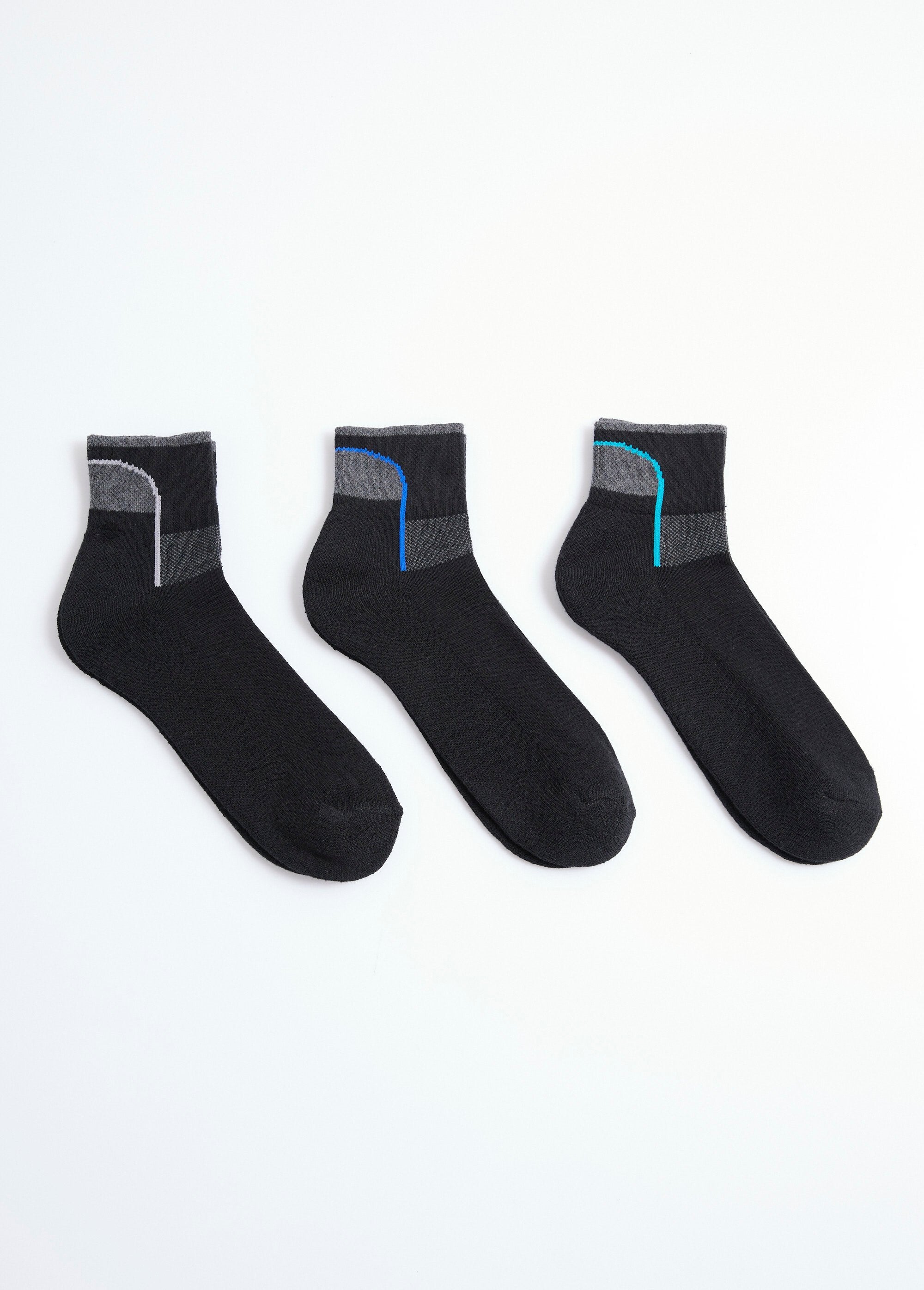 Set_di_3_calzini_sportivi,_assortiti_Assortis_bleu_DE1_slim