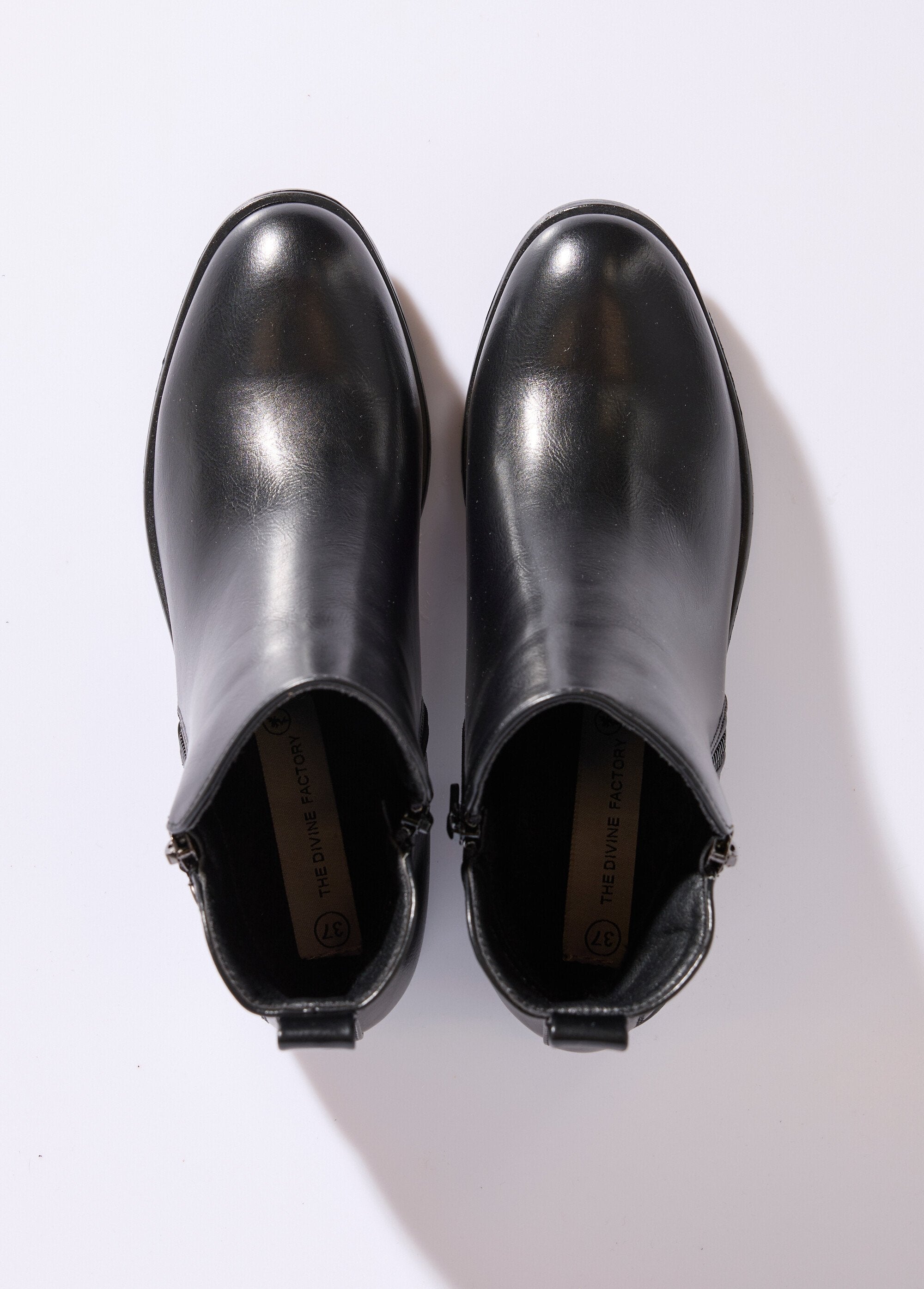 Stivali_bassi_con_tacco_largo_e_zip_decorativa_Noir_OV1_slim