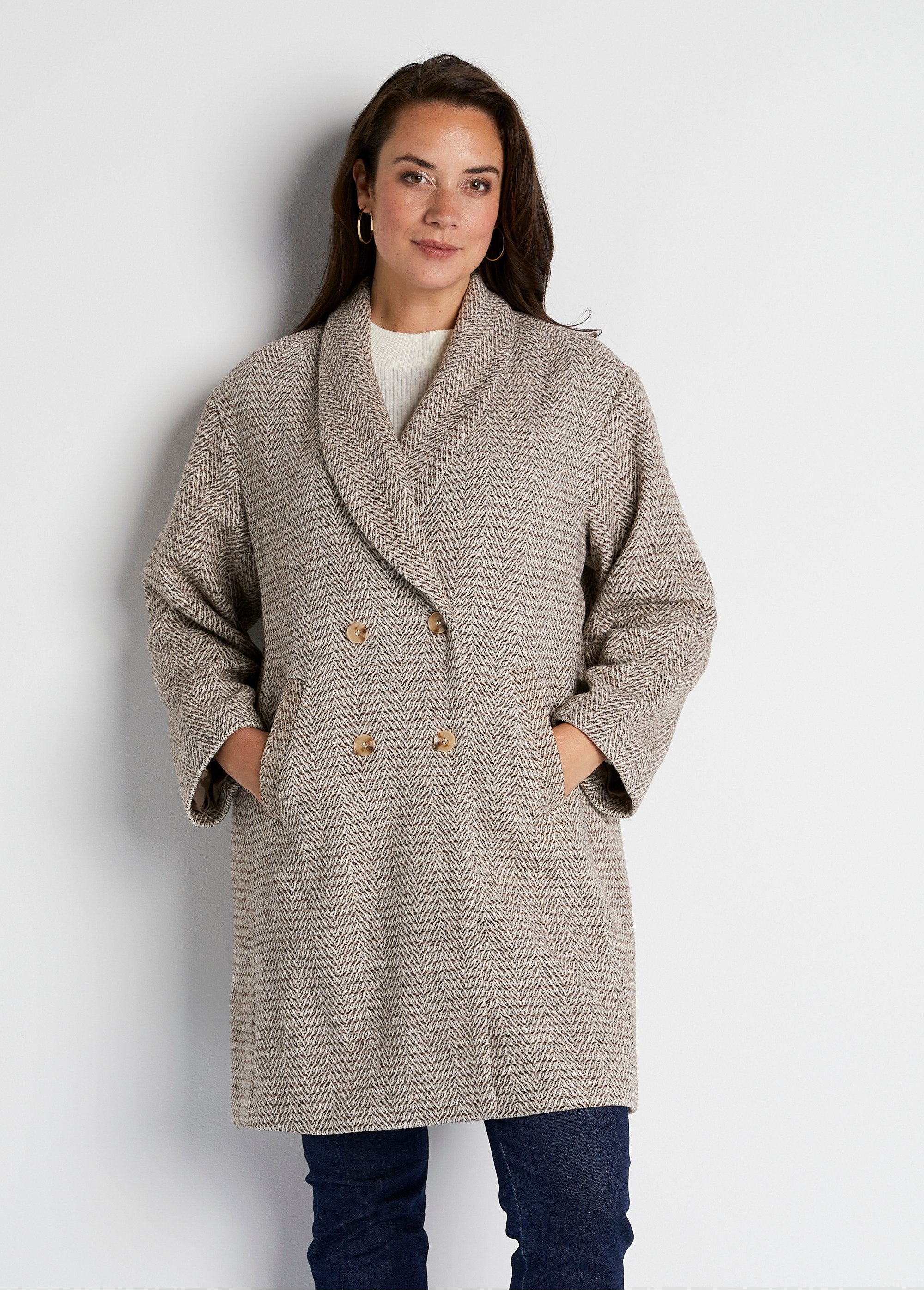 Cappotto_a_spina_di_pesce_di_media_lunghezza_Beige_FA2_curvy